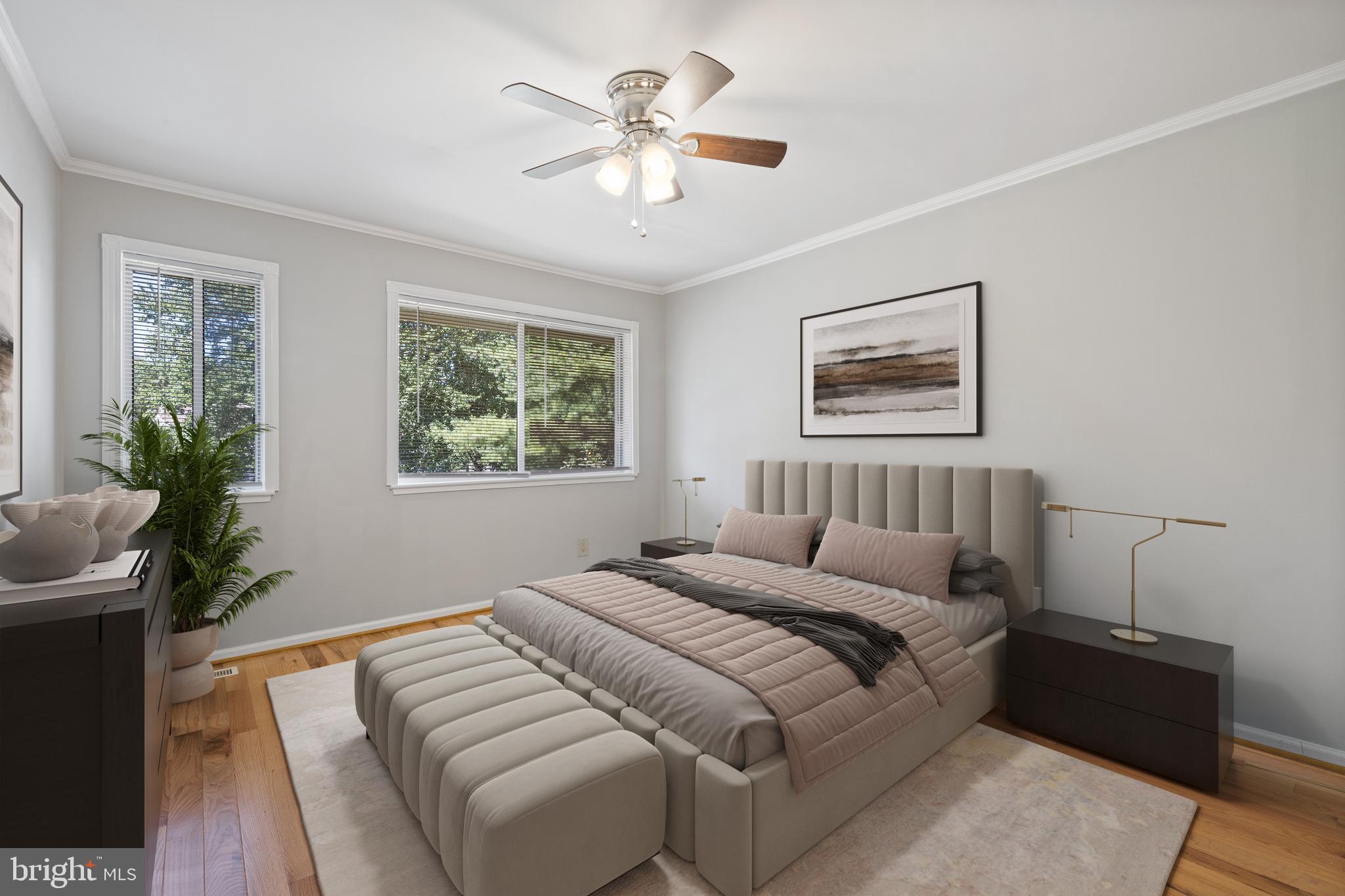 FARMINGDALE - Residential