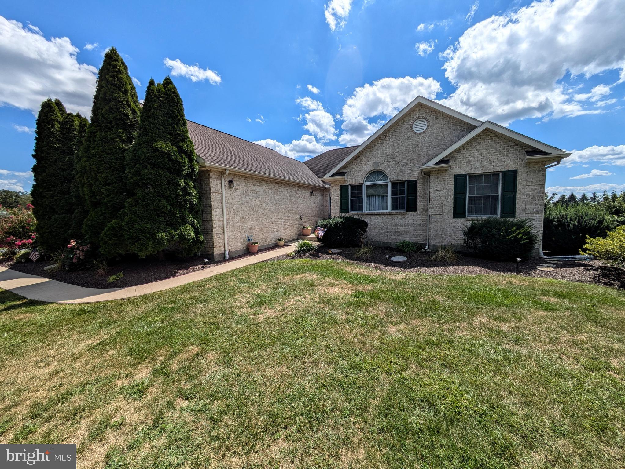 2733 BUSS ROAD