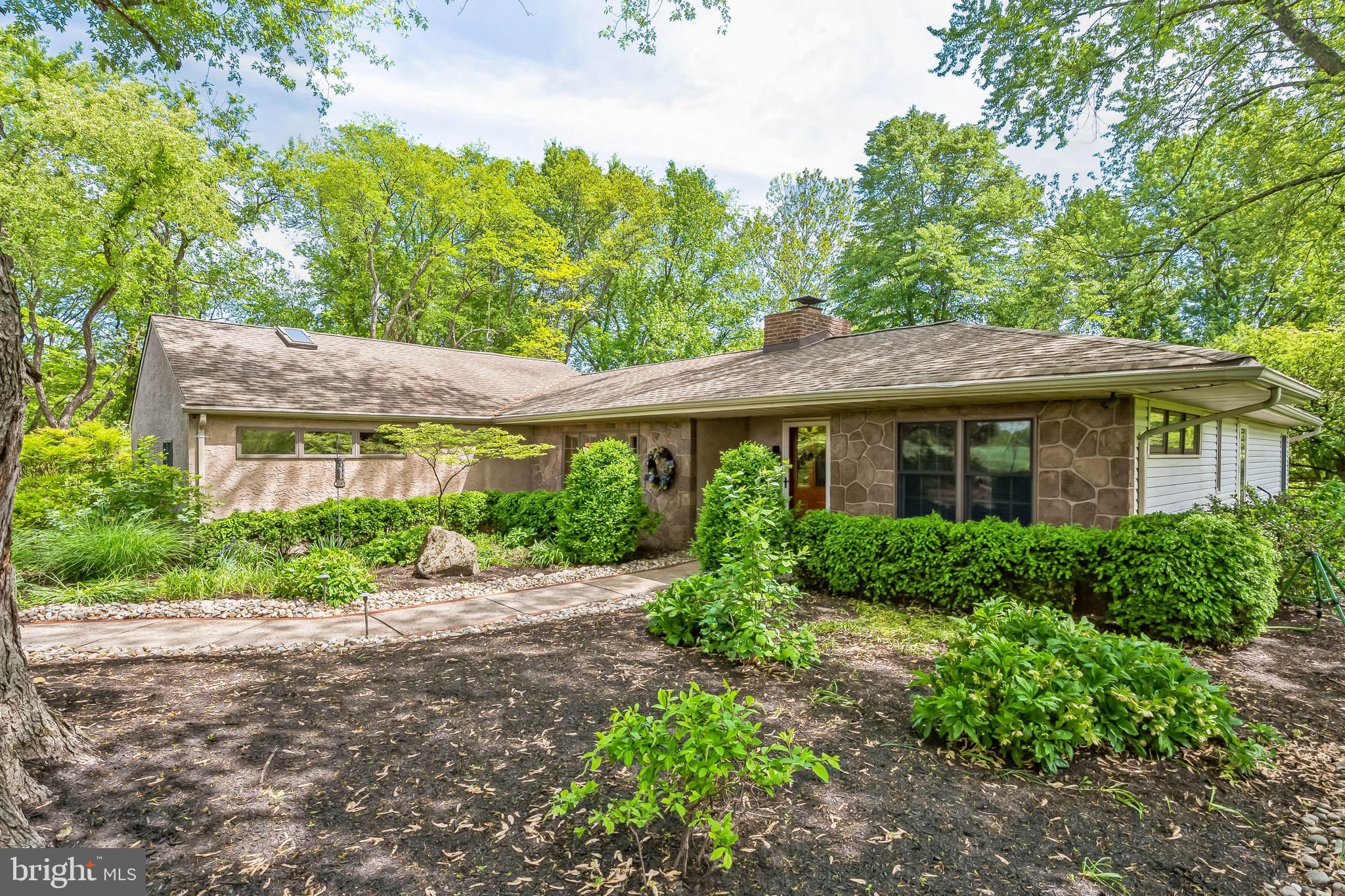 1060 CREAMERY ROAD