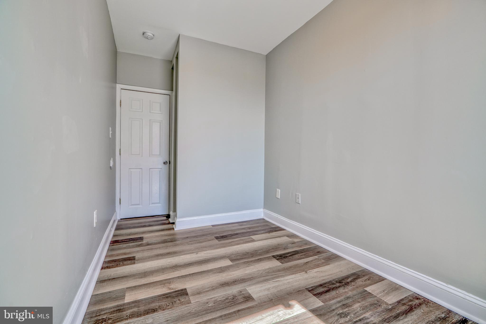 MAYFIELD - Residential Lease