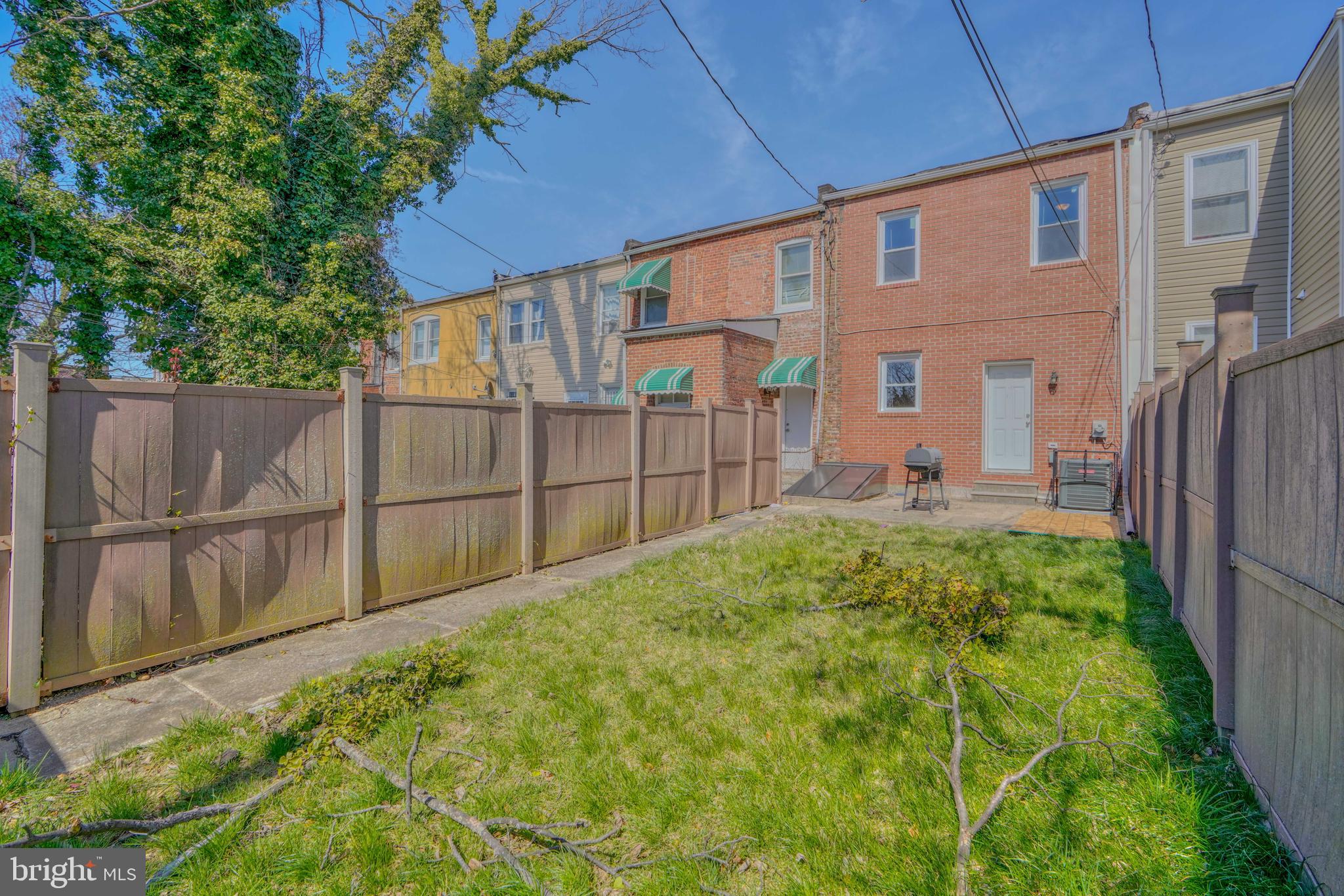 MAYFIELD - Residential Lease