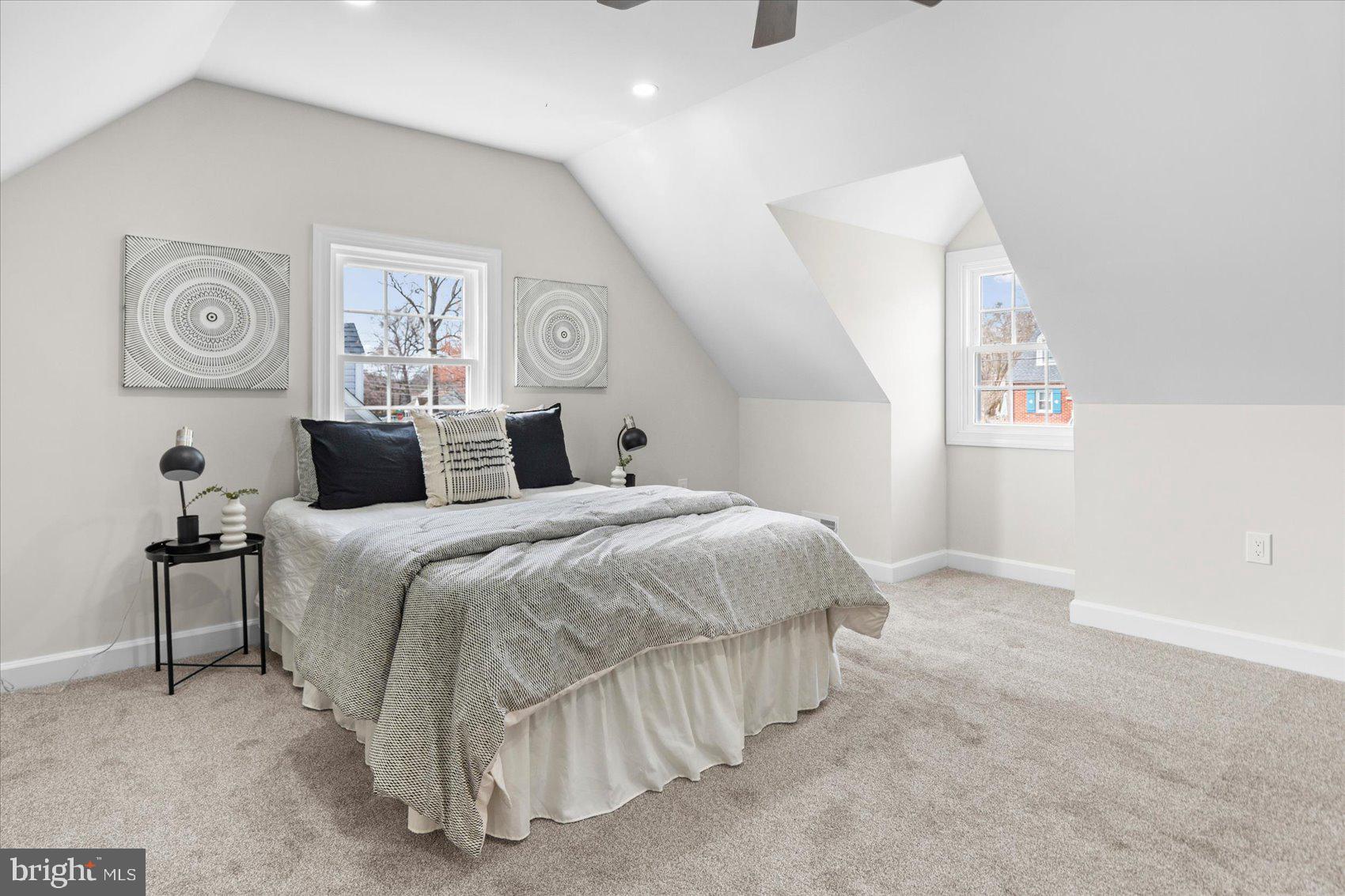 CHESTNUT RIDGE MANOR - Residential