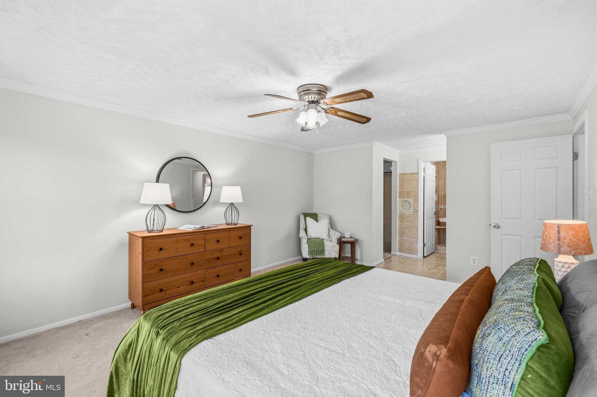 ORANGE HUNT WEST - Residential