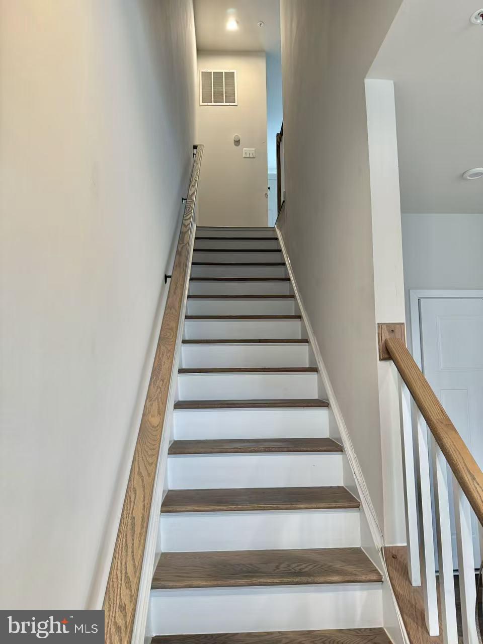 BALLENGER RUN - Residential Lease