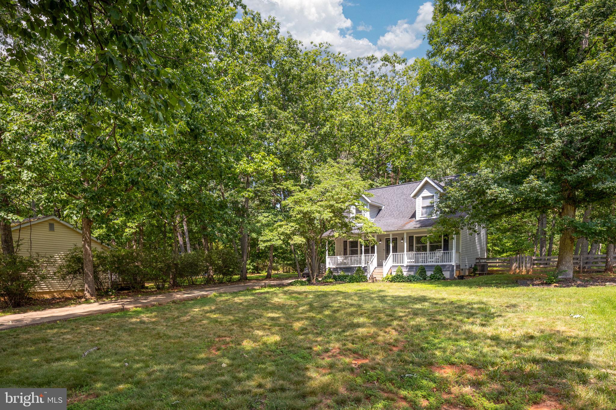 12909 GRENADE LANE