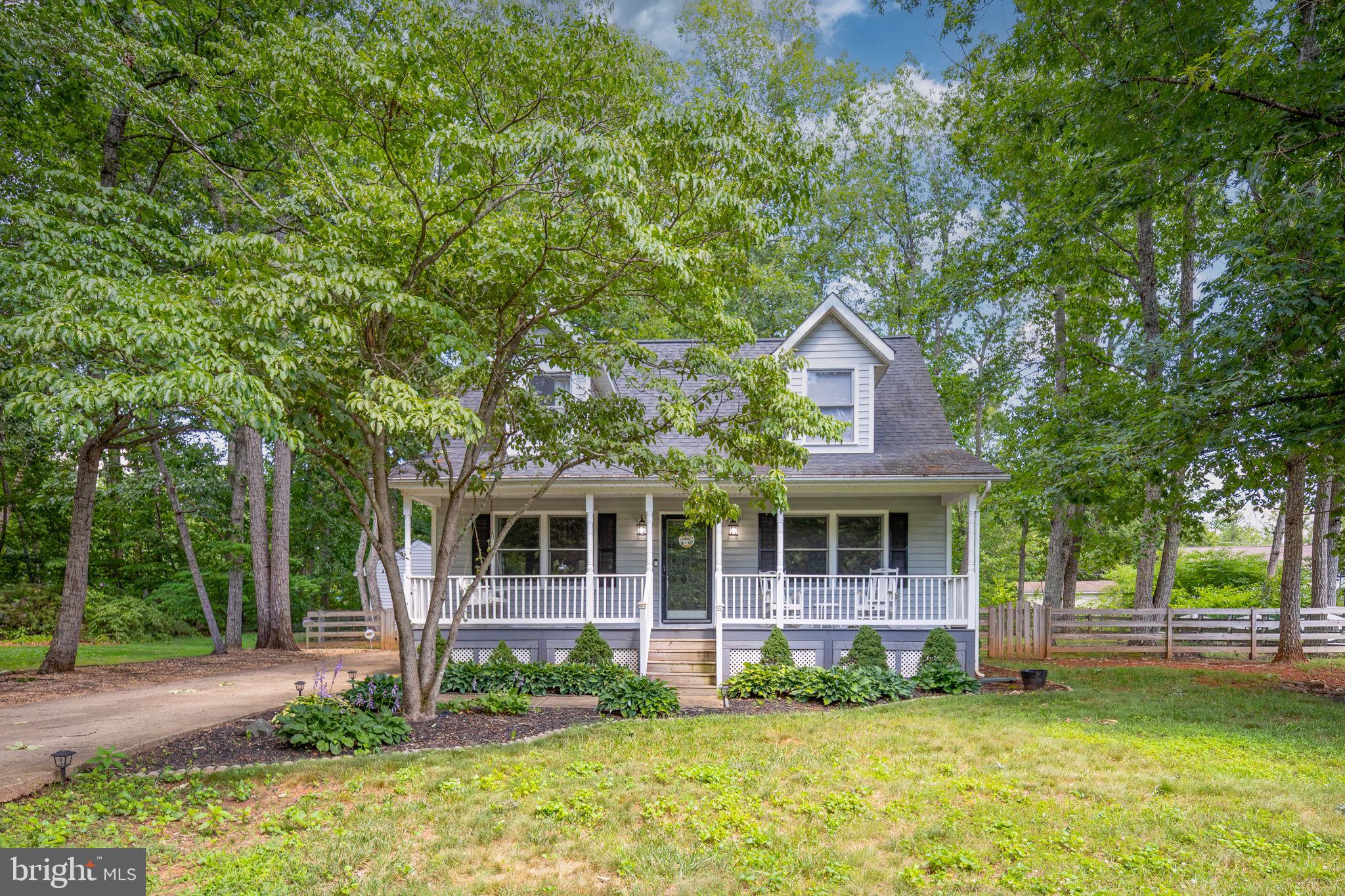 12909 GRENADE LANE