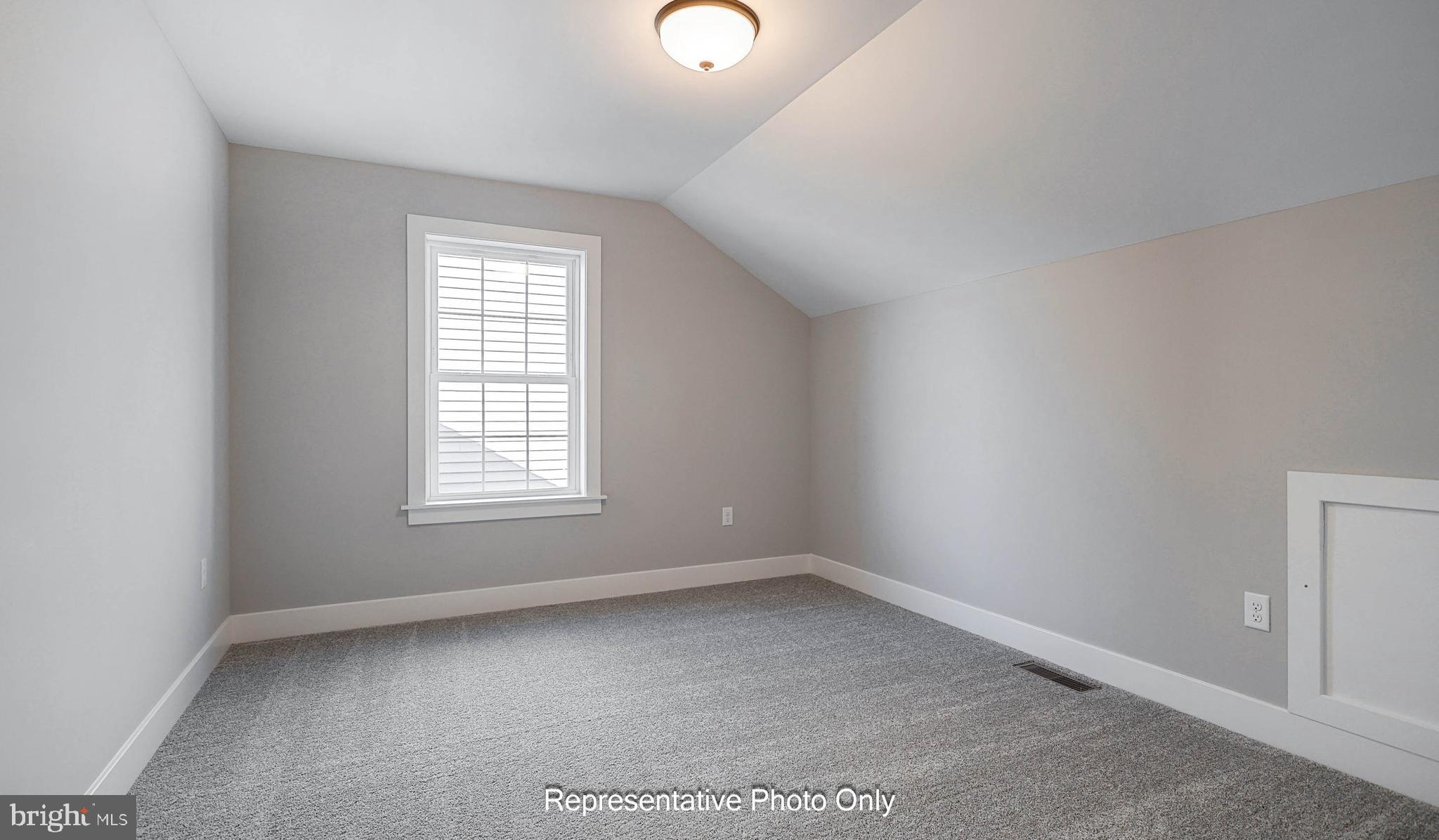 WINDING CREEK - Residential