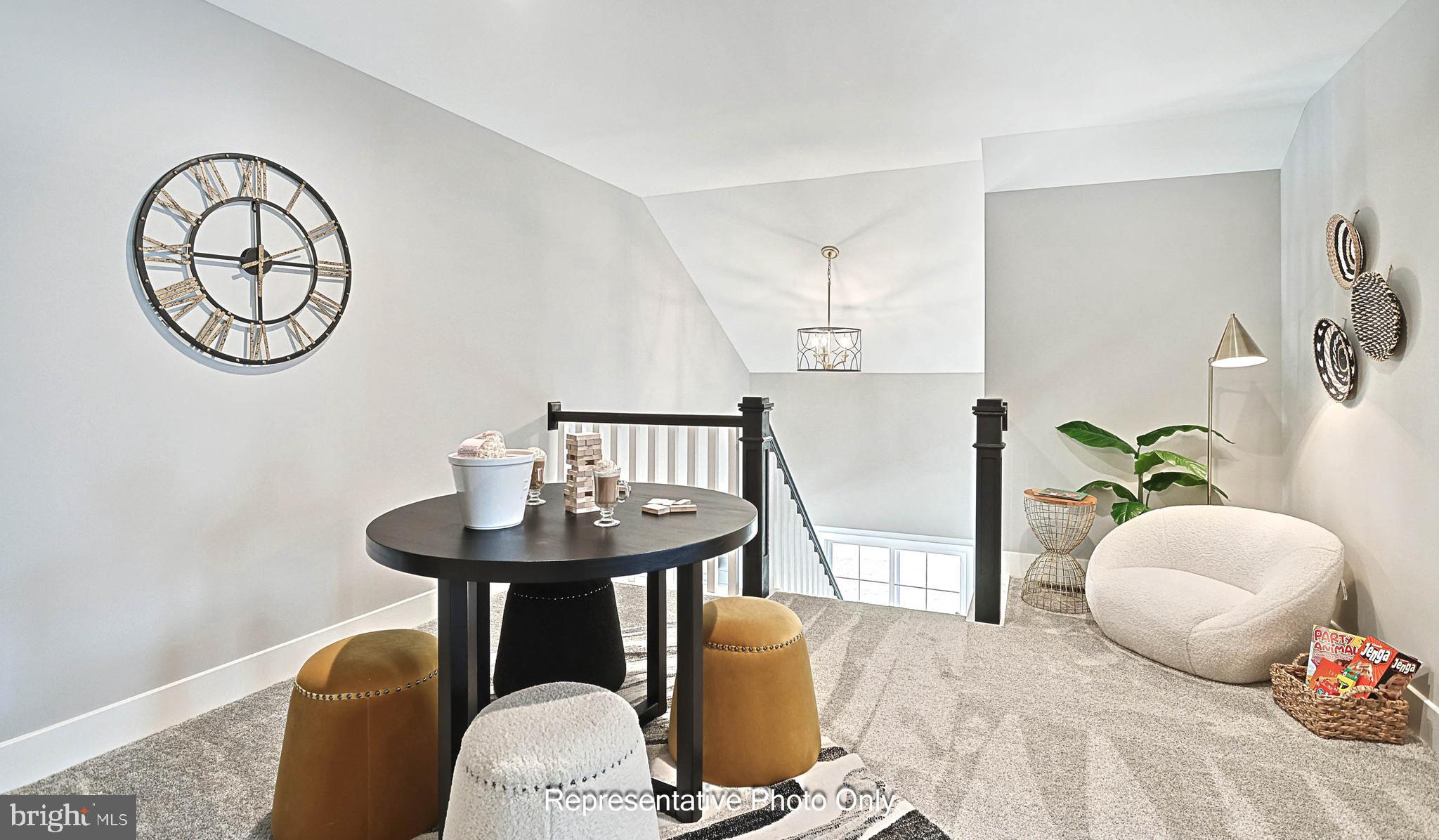 WINDING CREEK - Residential