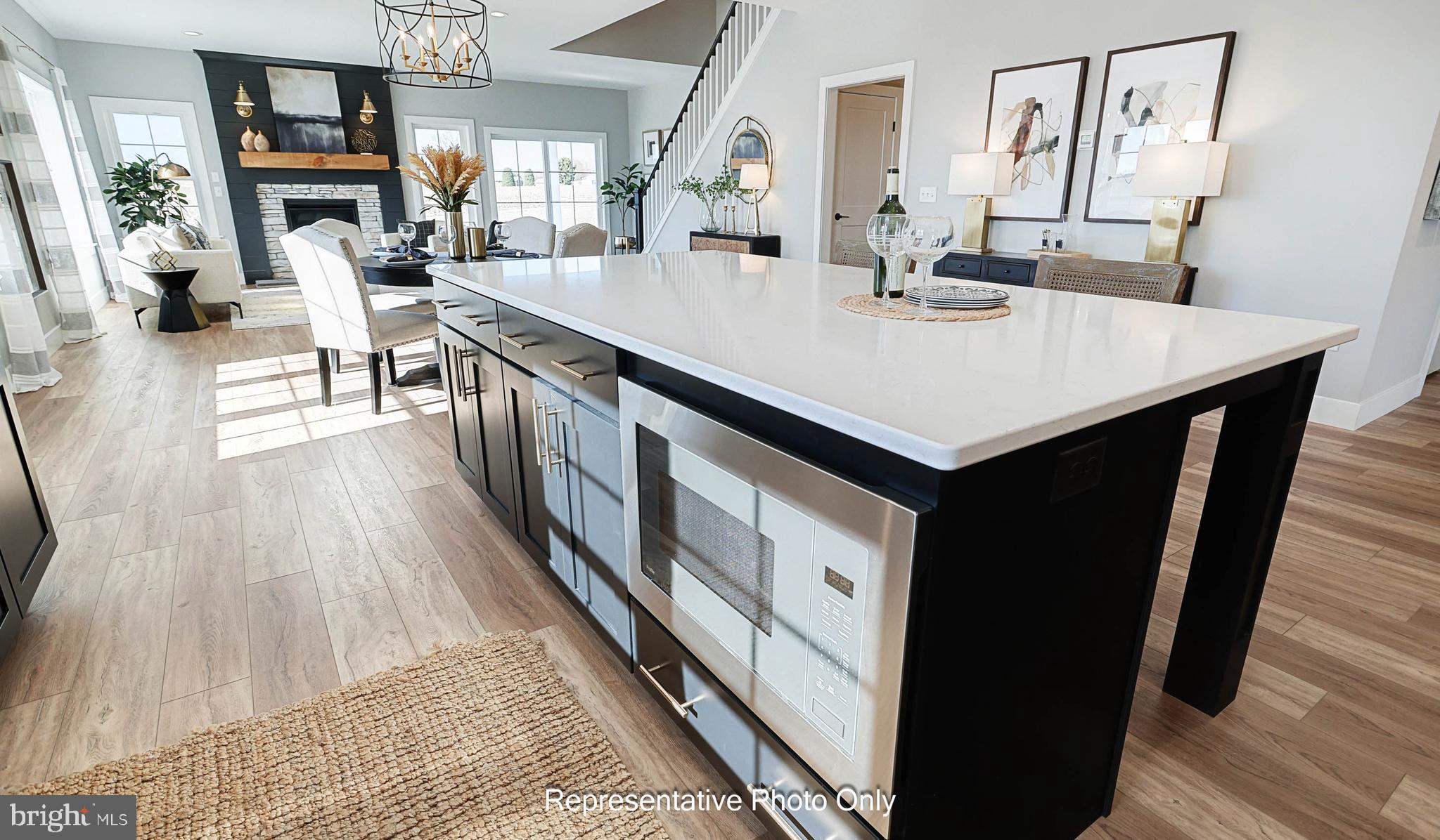 WINDING CREEK - Residential