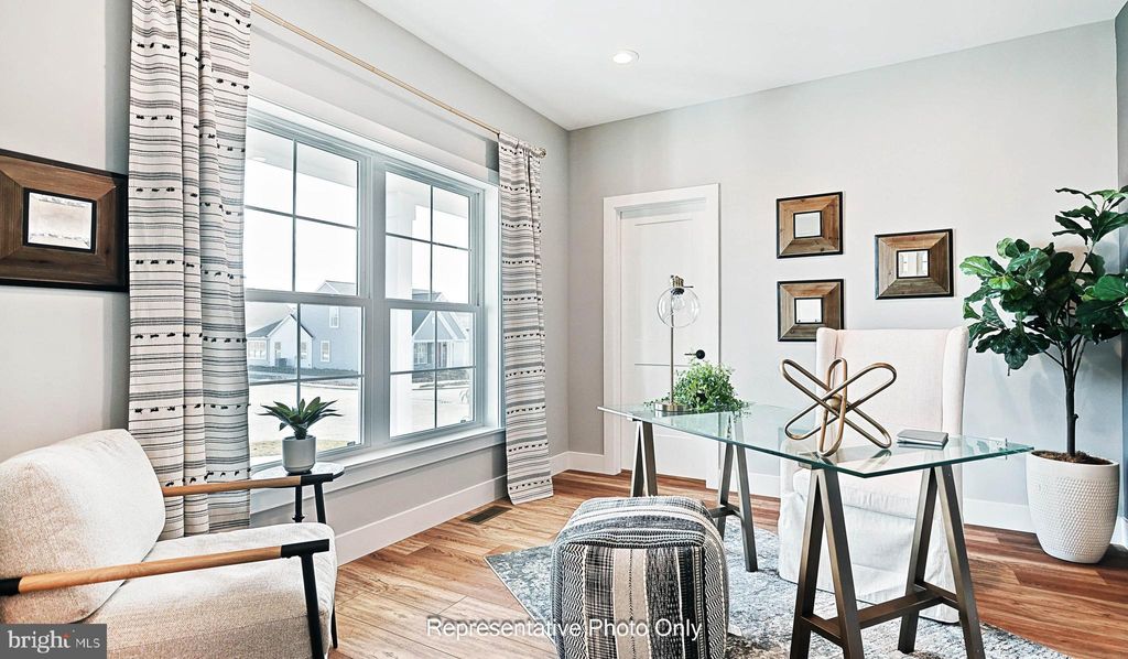 Photo of 528 Winding Creek Boulevard, ANNVILLE, PA 17003 (MLS # PALN2024652)