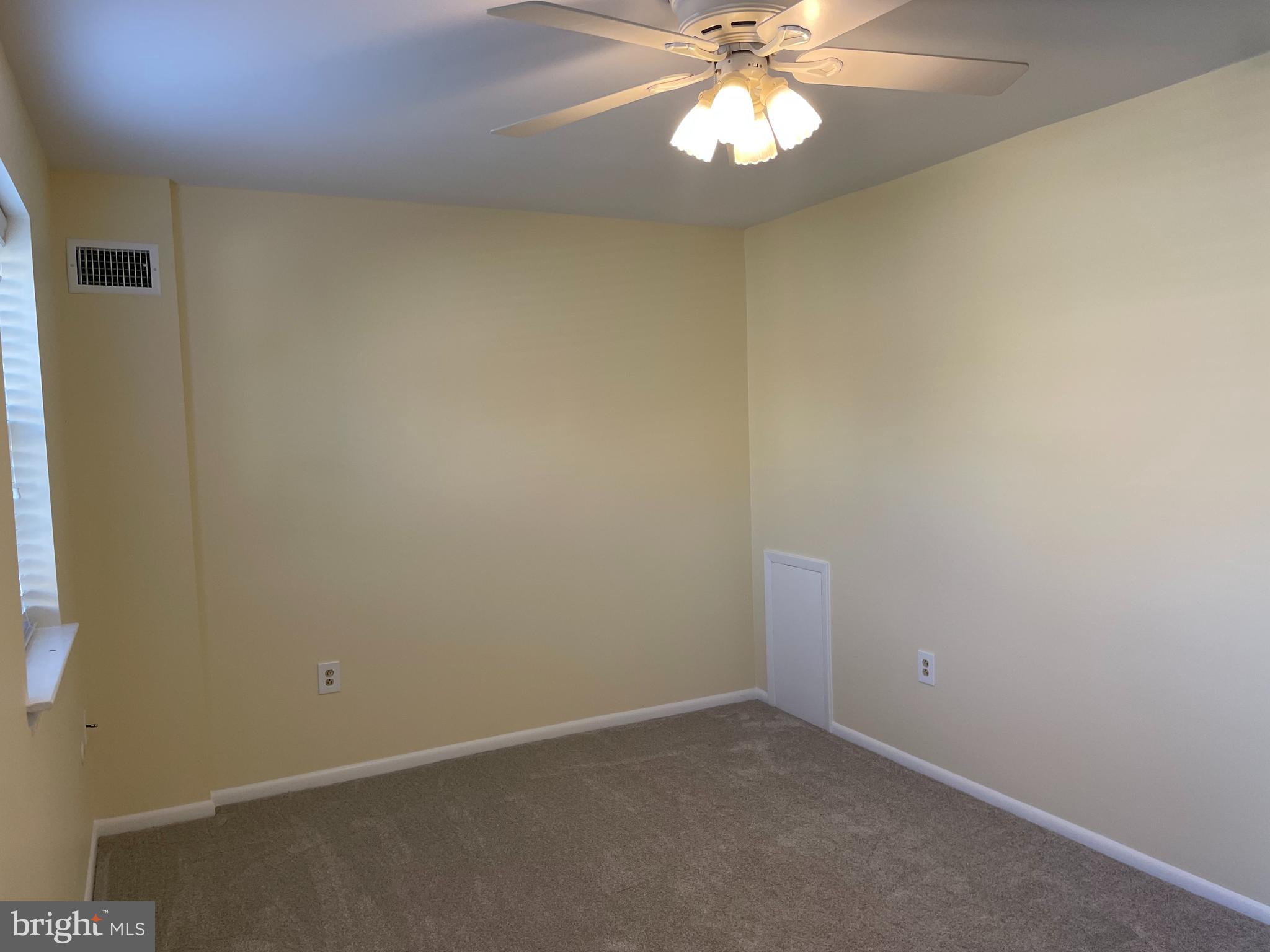 VALLEY GLEN - Residential