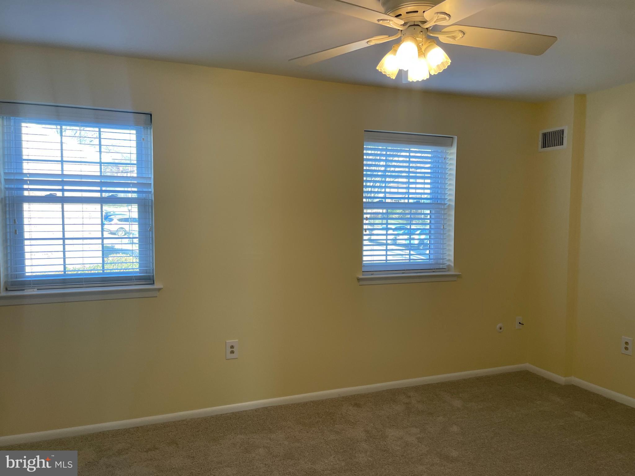 VALLEY GLEN - Residential