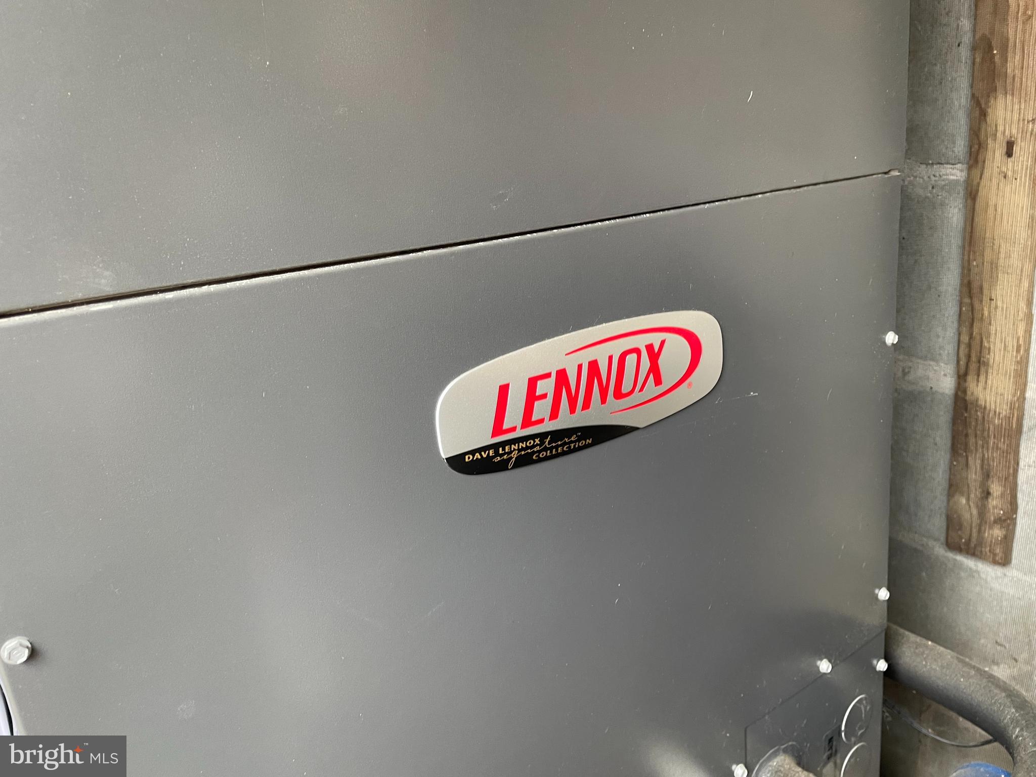 VALLEY GLEN - Residential