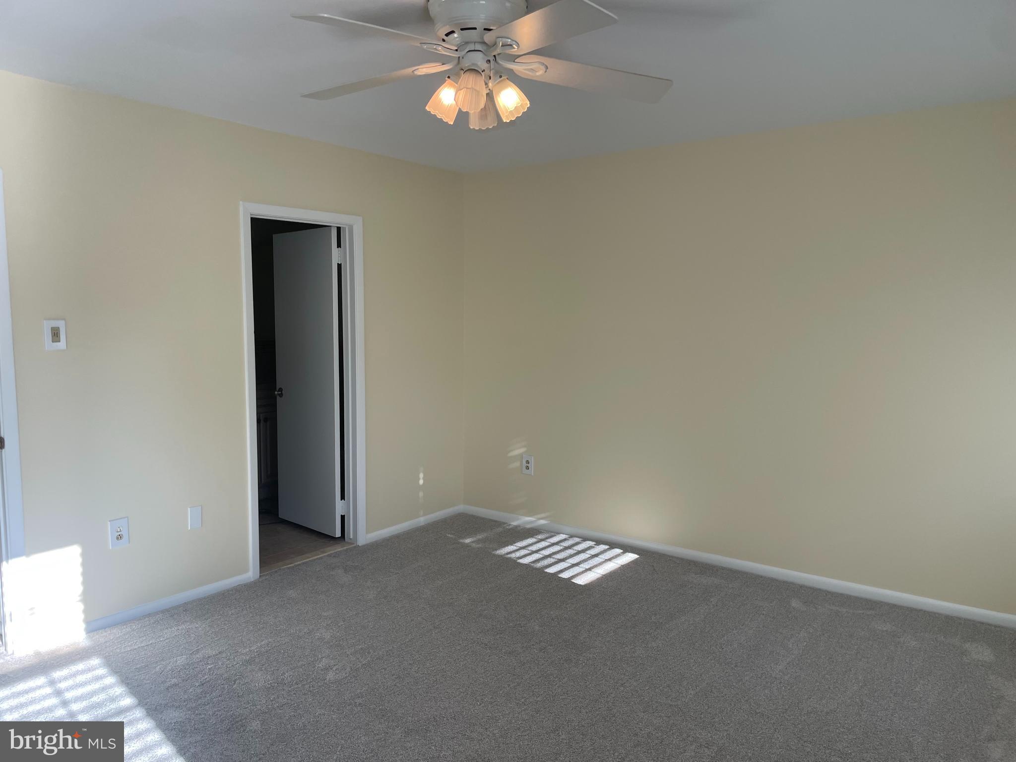 VALLEY GLEN - Residential