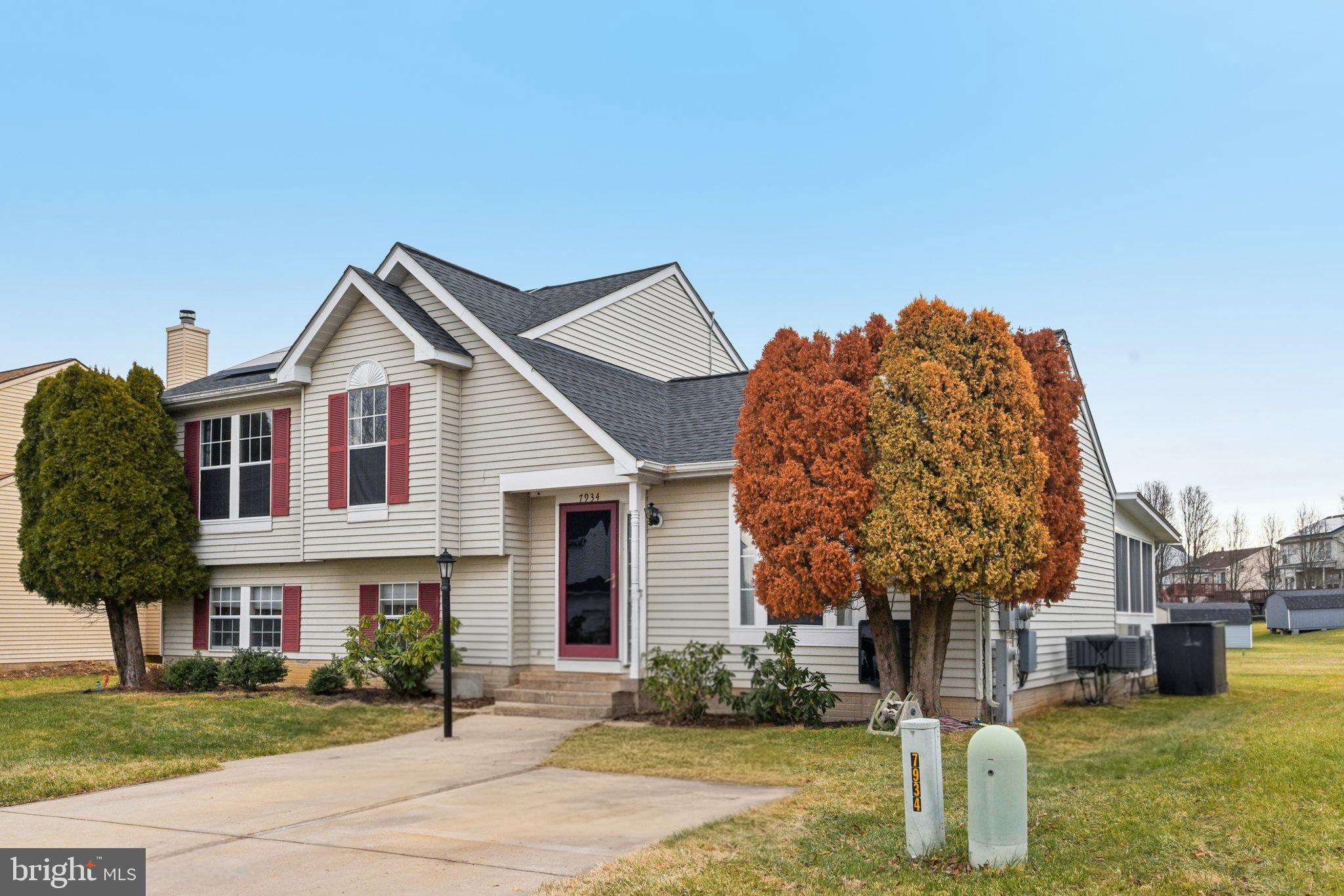 PARKVIEW TRAIL - Residential