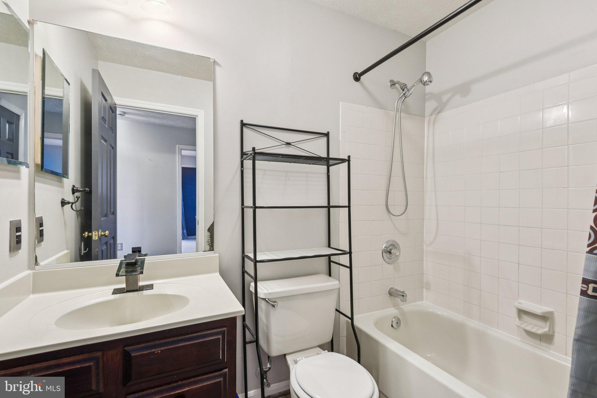 PARKVIEW TRAIL - Residential