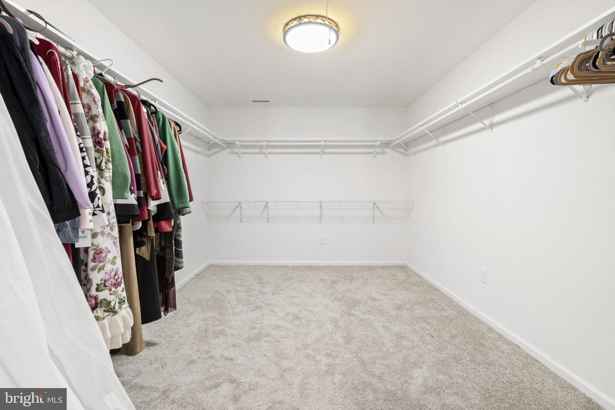 FEASTERVILLE HGTS - Residential