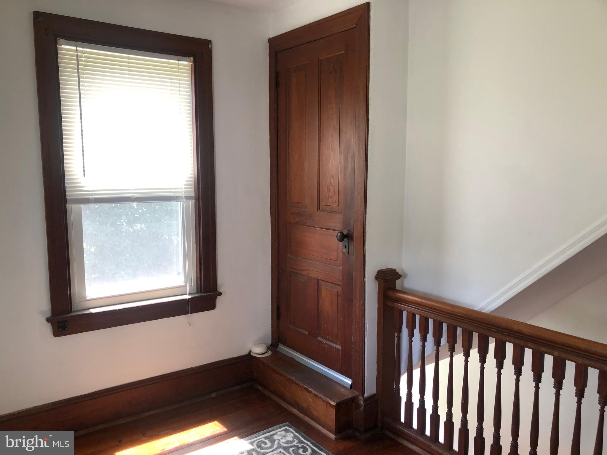 000 - Residential Lease