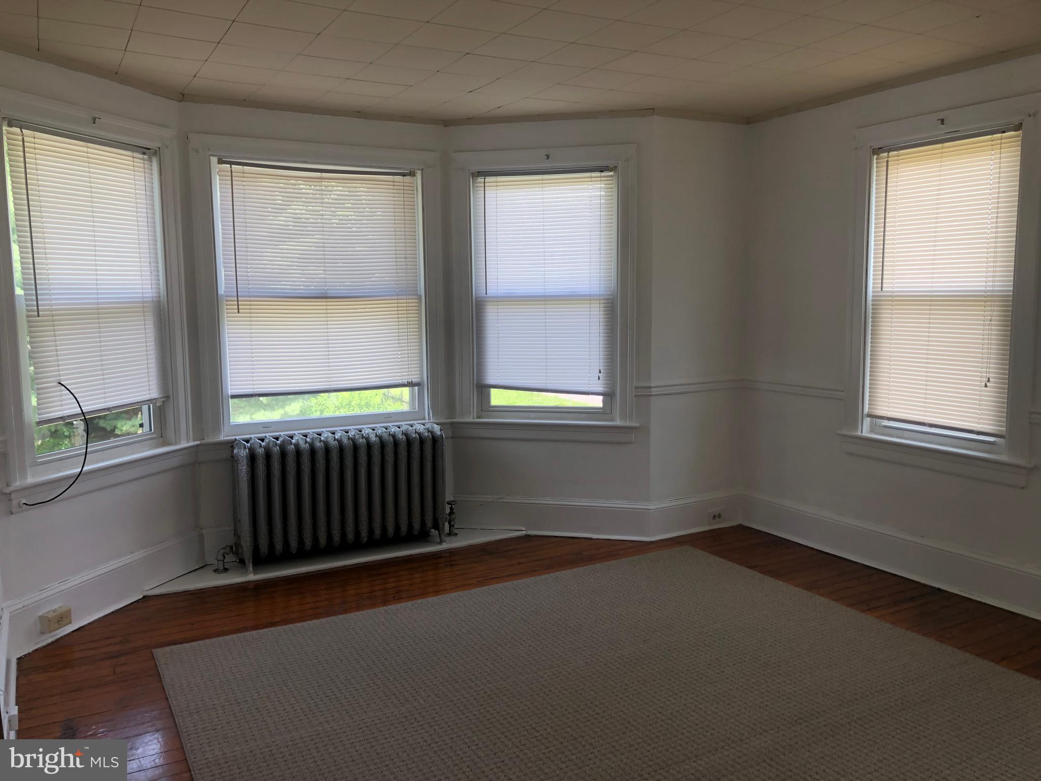 000 - Residential Lease