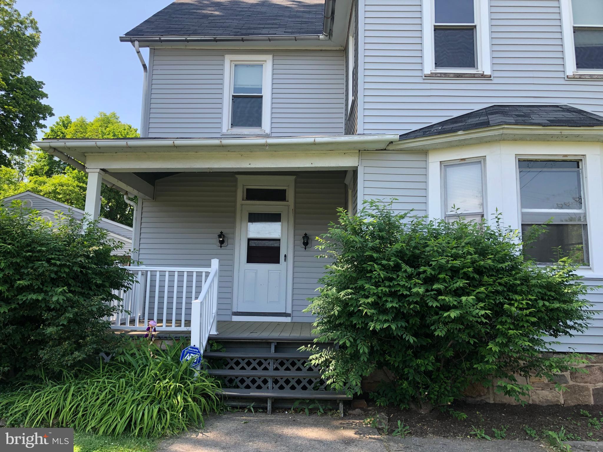 000 - Residential Lease