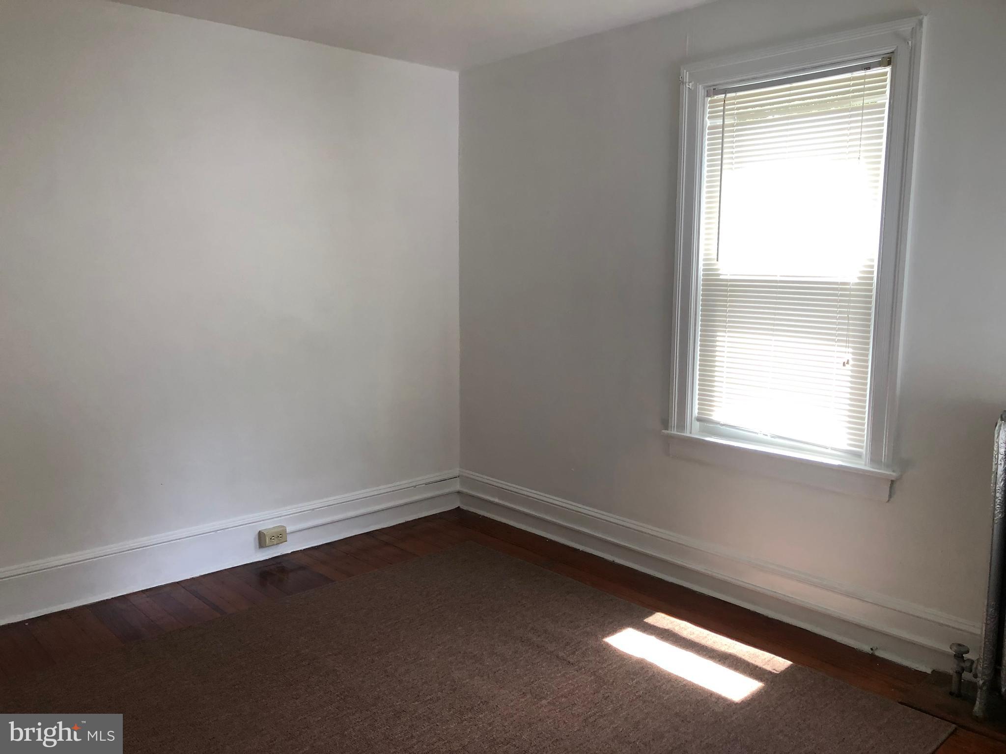 000 - Residential Lease