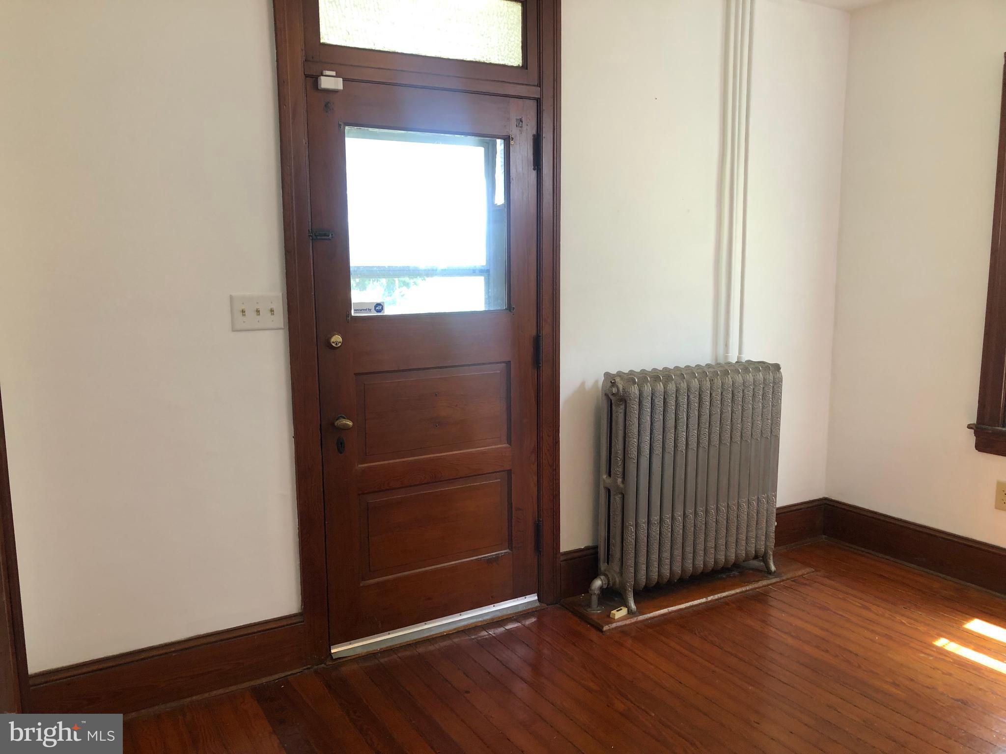 000 - Residential Lease