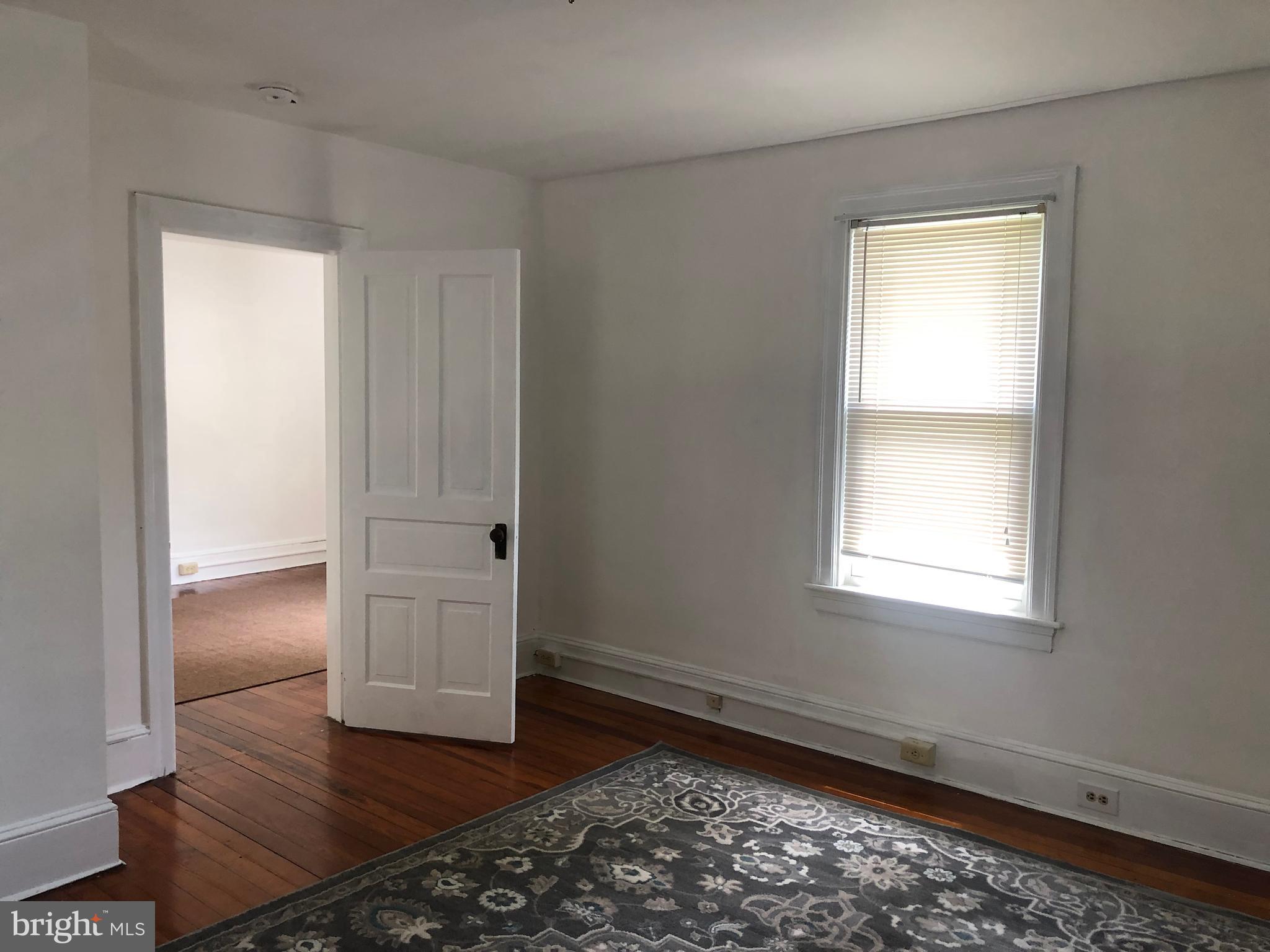 000 - Residential Lease