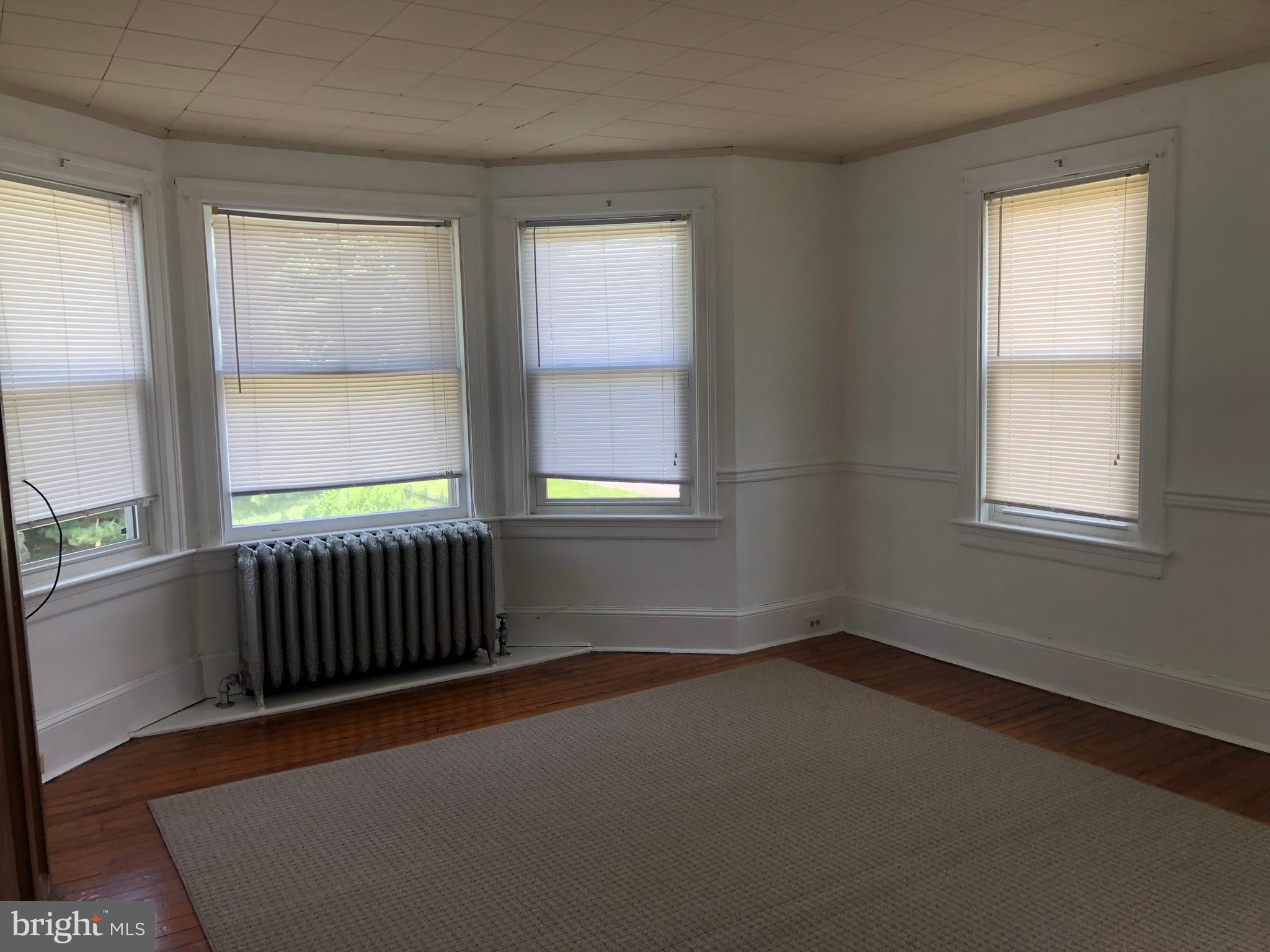 000 - Residential Lease