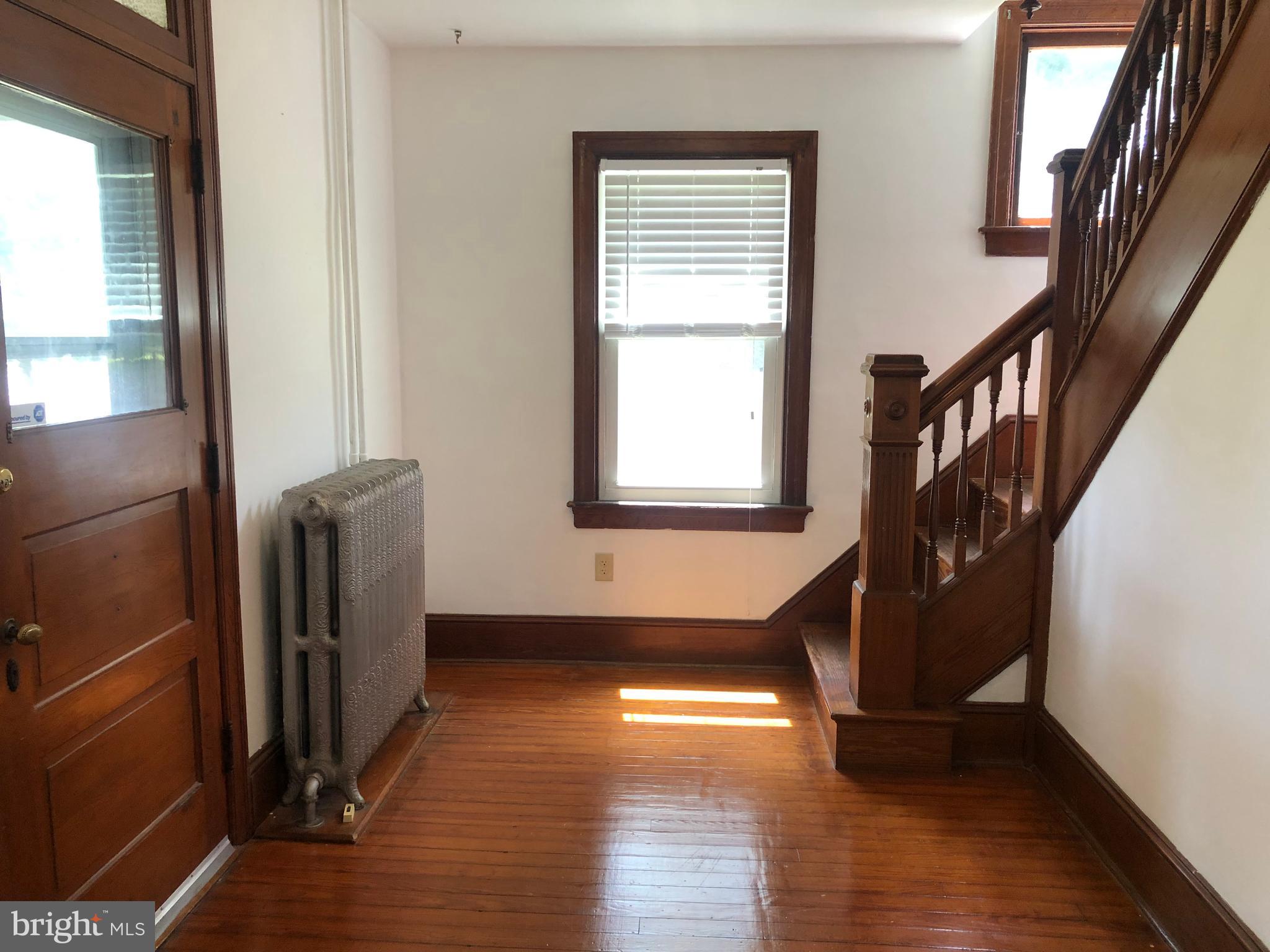 000 - Residential Lease