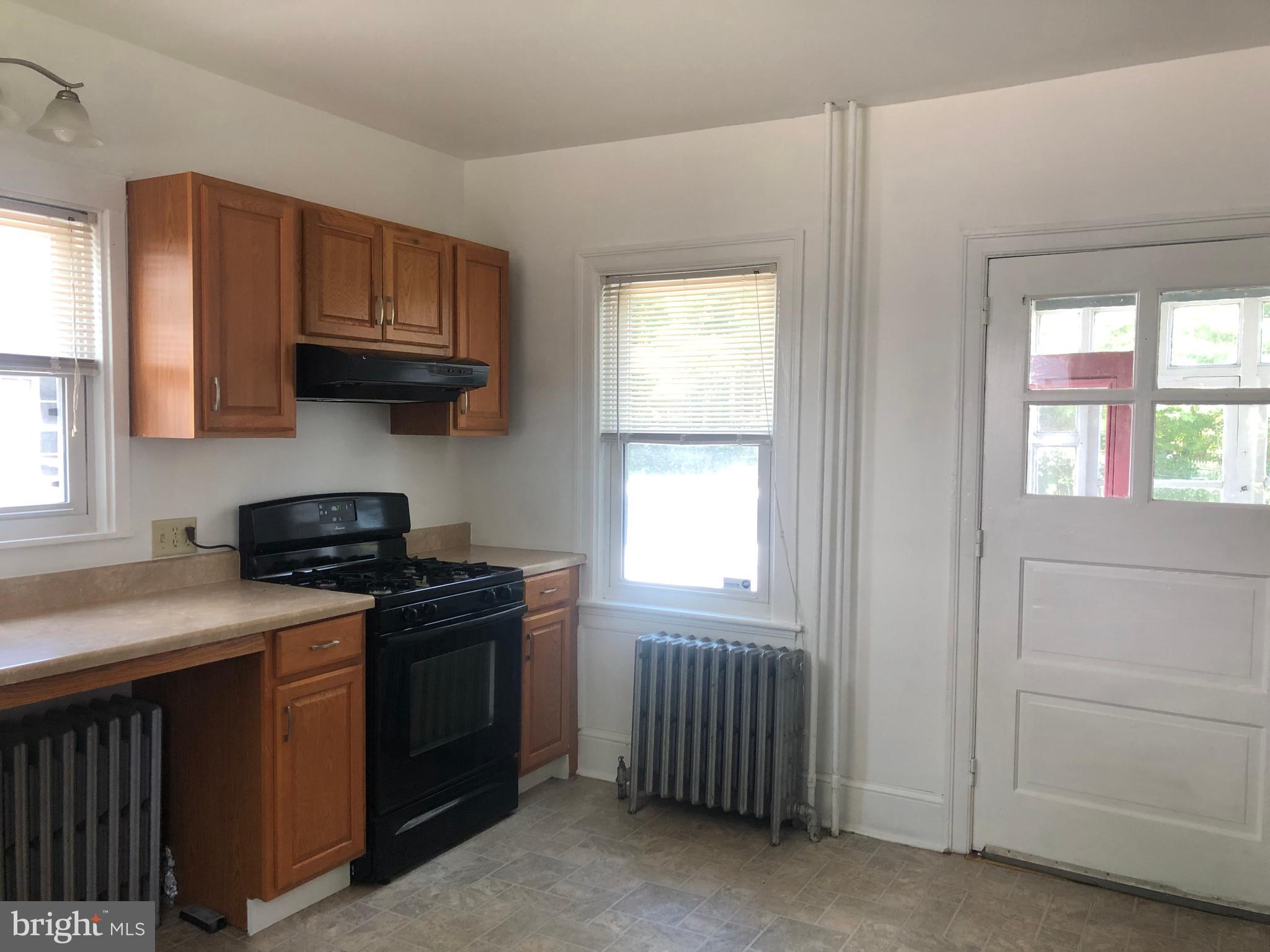 000 - Residential Lease