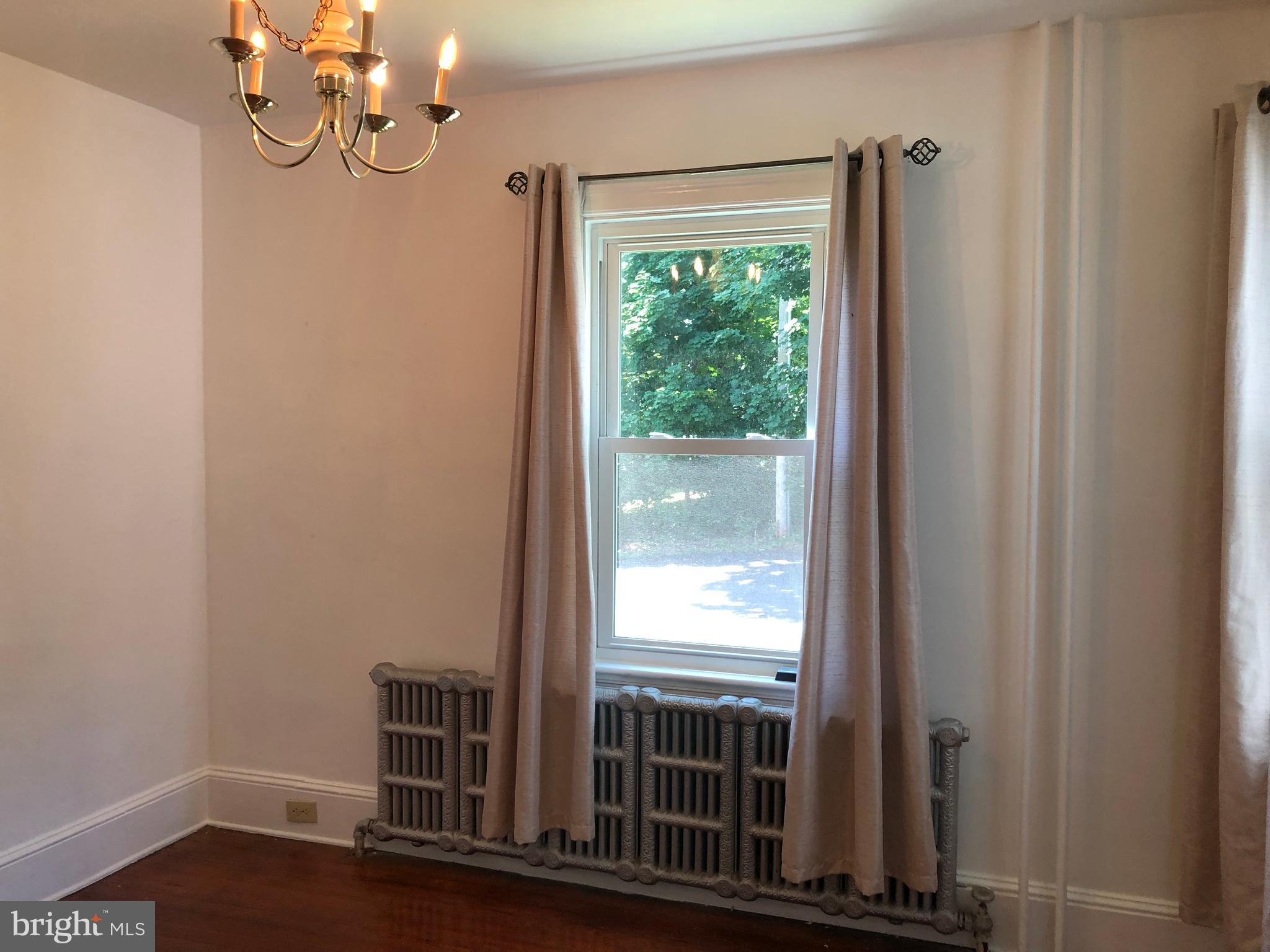 000 - Residential Lease