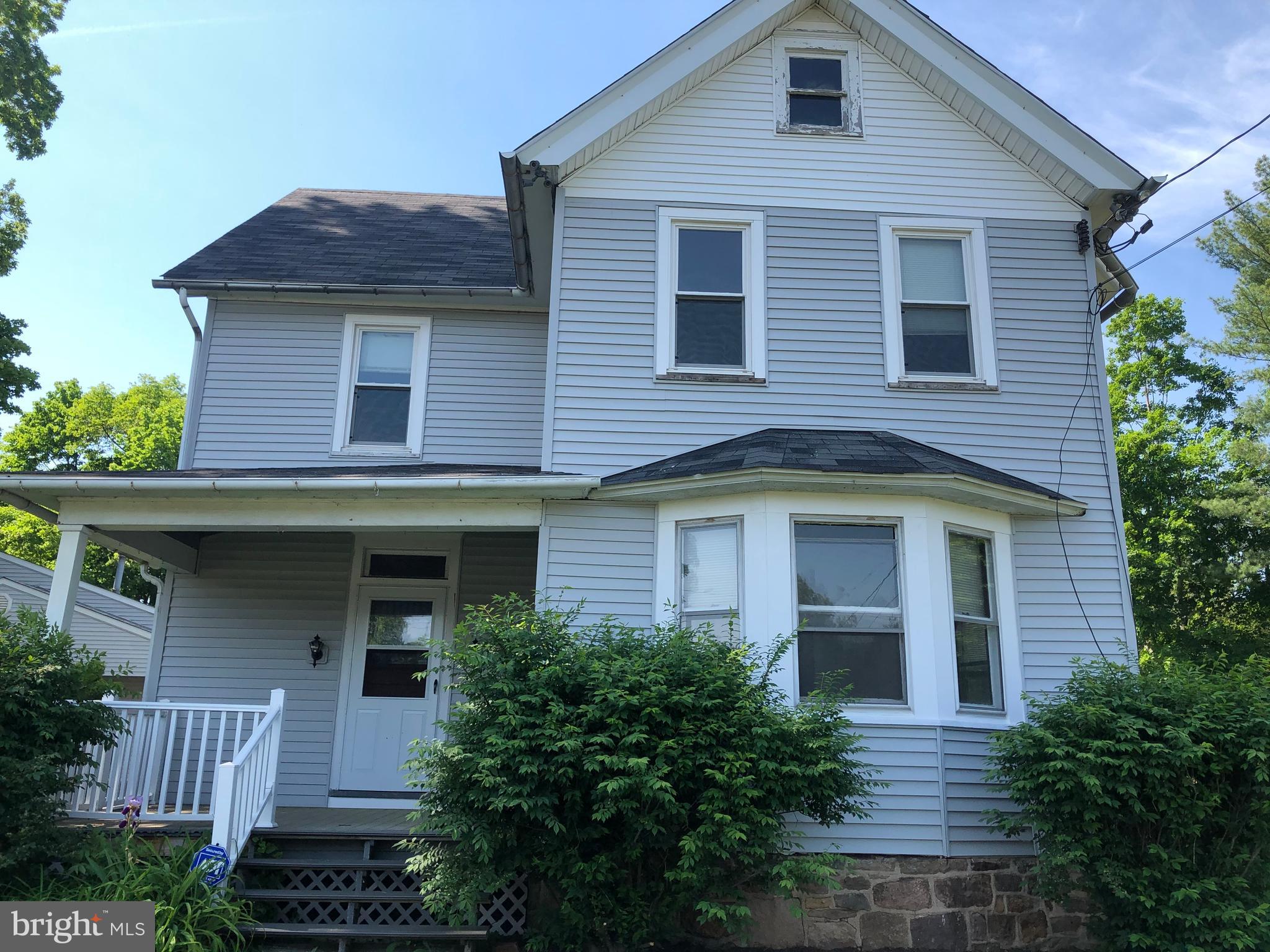 000 - Residential Lease