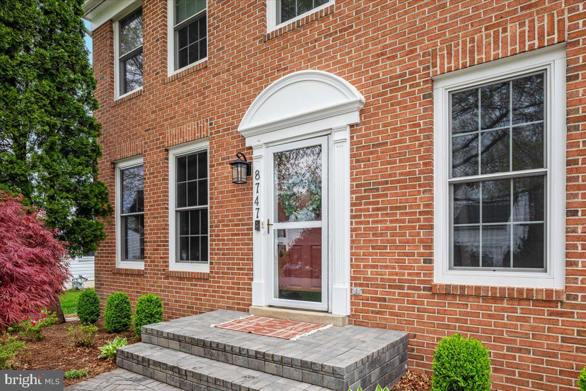 ROCK HILL ESTATES - Residential Lease