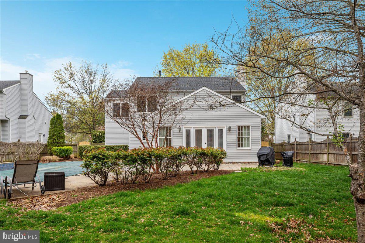 ROCK HILL ESTATES - Residential Lease