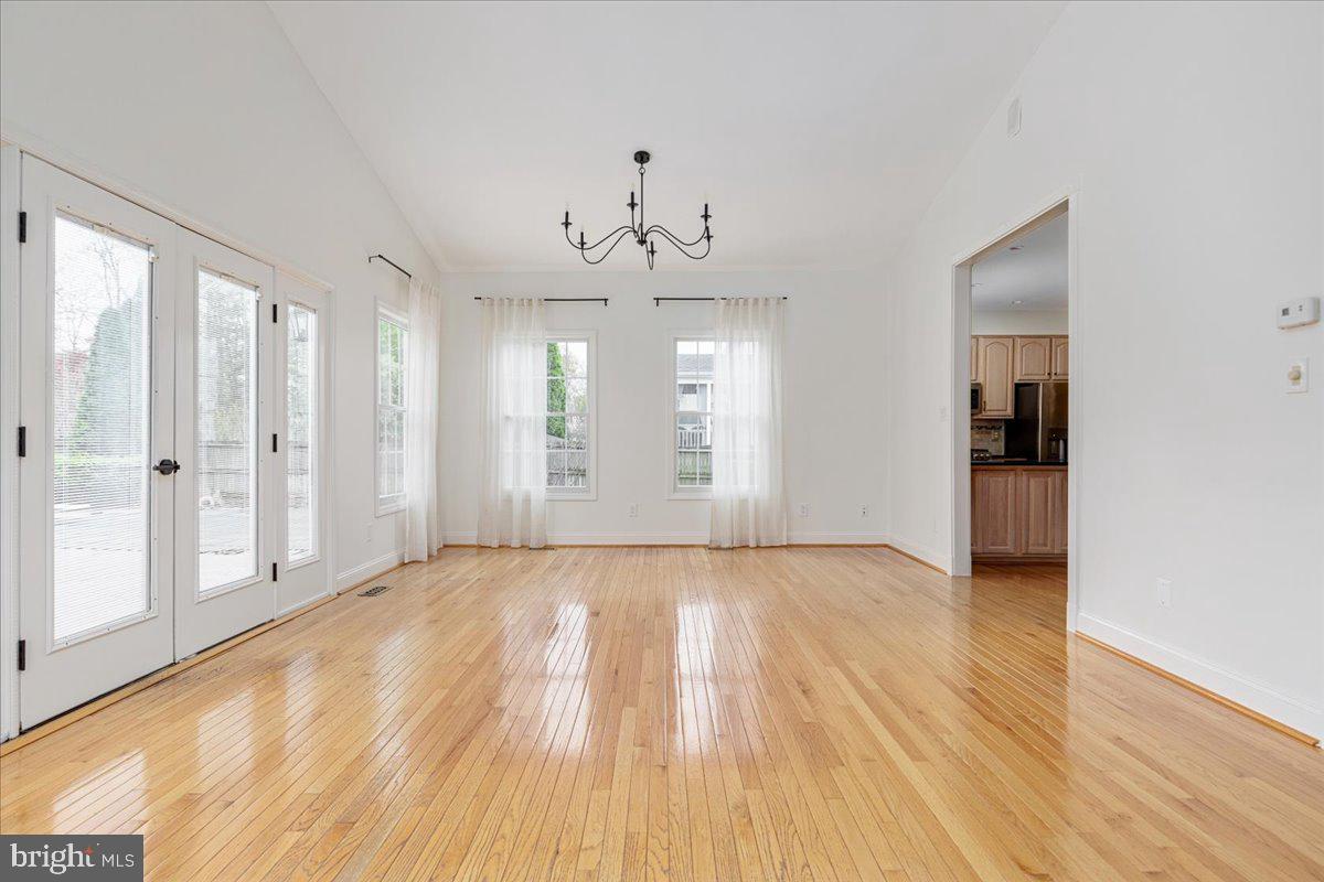 ROCK HILL ESTATES - Residential Lease