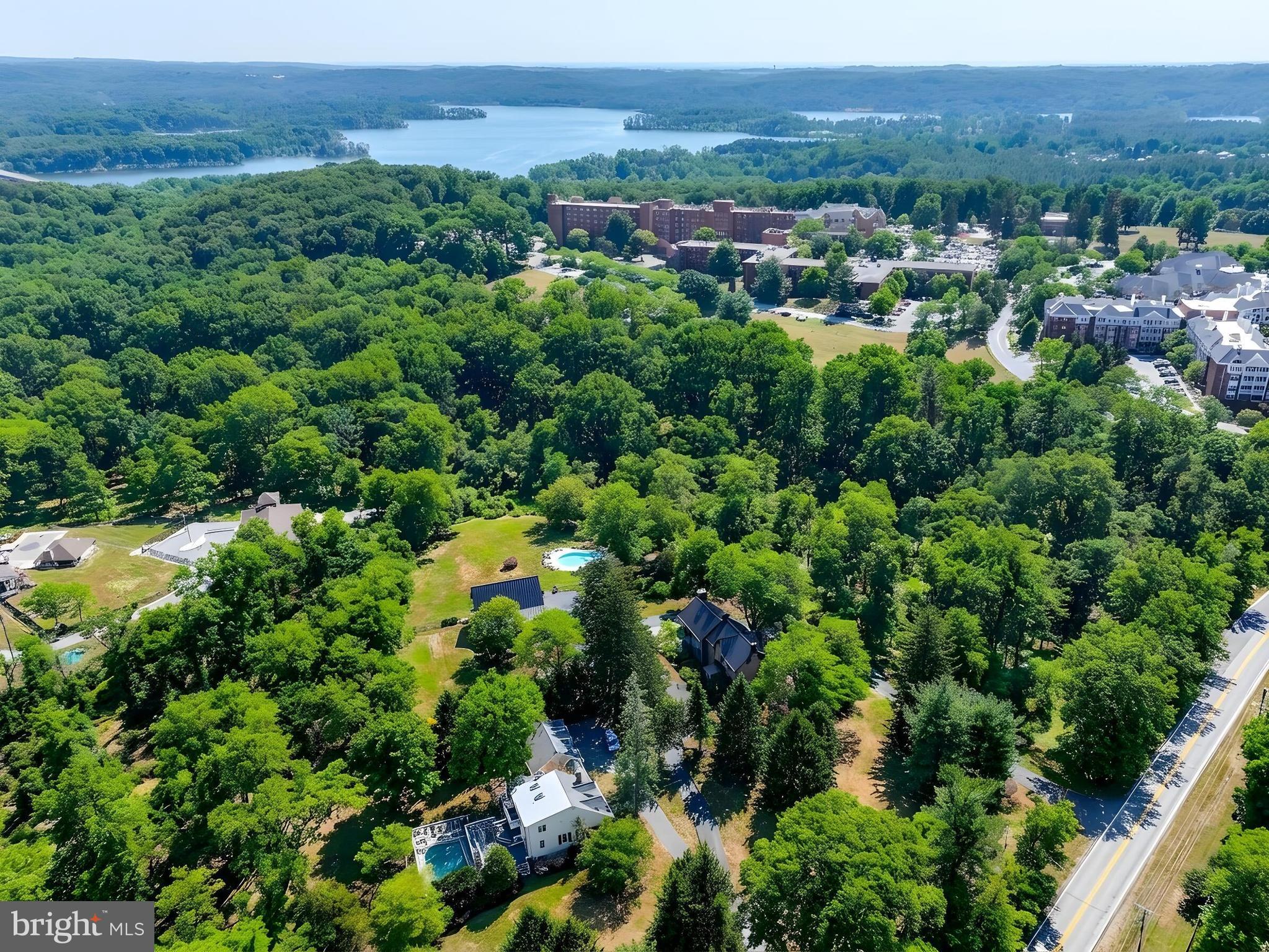 LUTHERVILLE - Residential