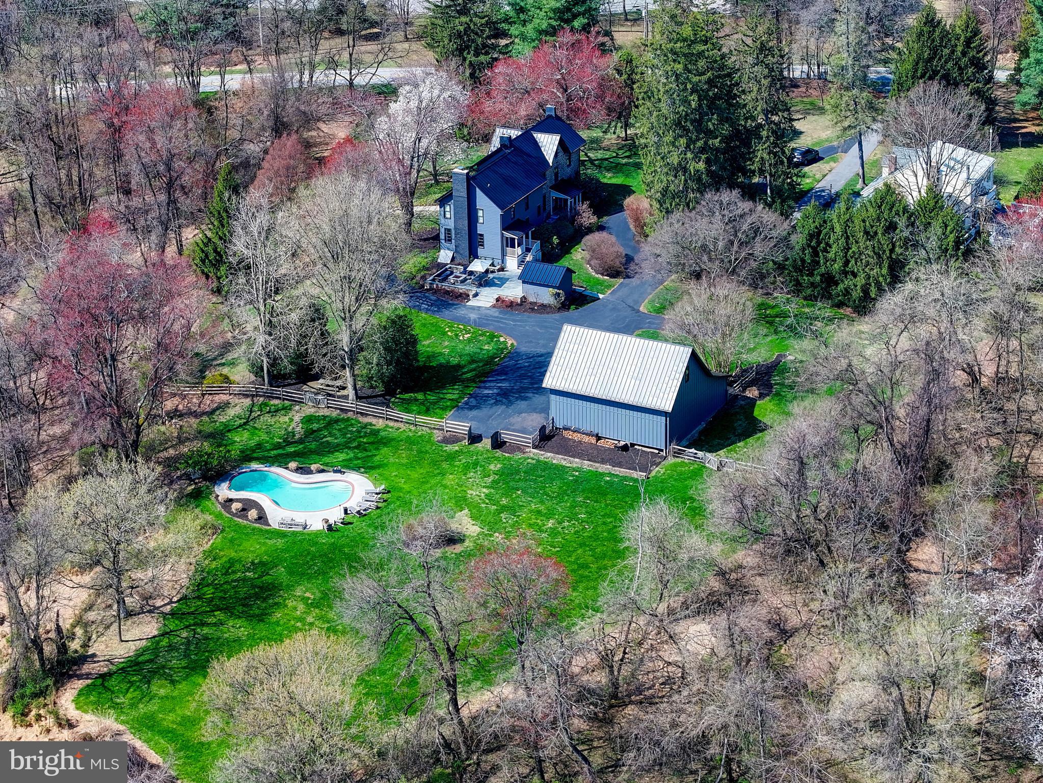 LUTHERVILLE - Residential