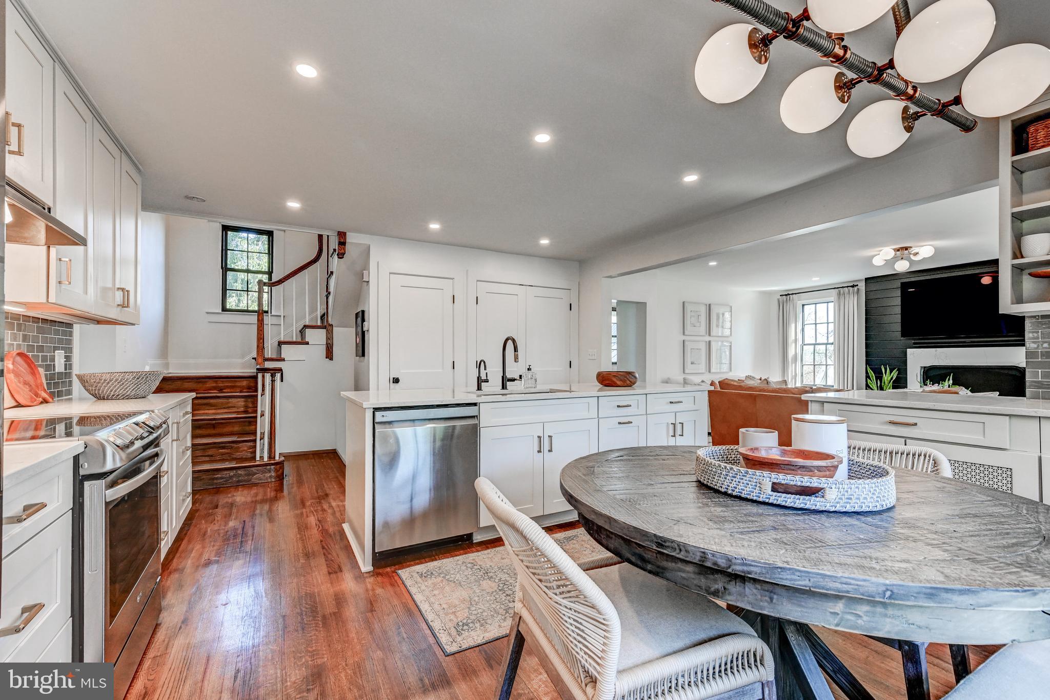 LUTHERVILLE - Residential