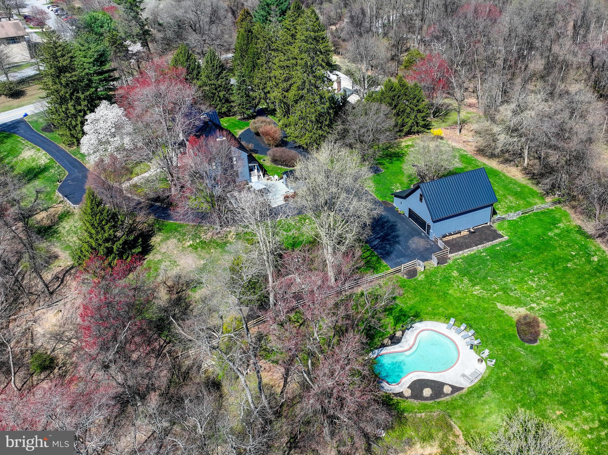 LUTHERVILLE - Residential