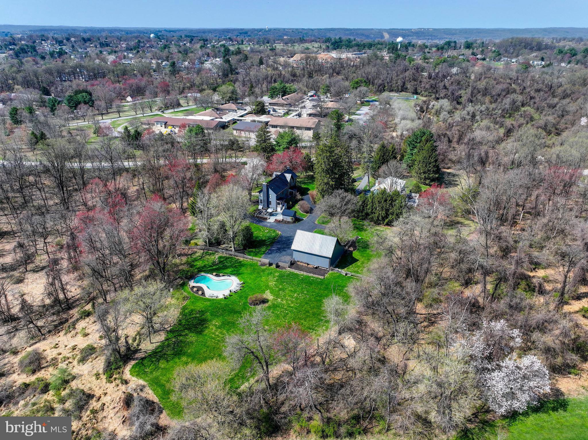 LUTHERVILLE - Residential