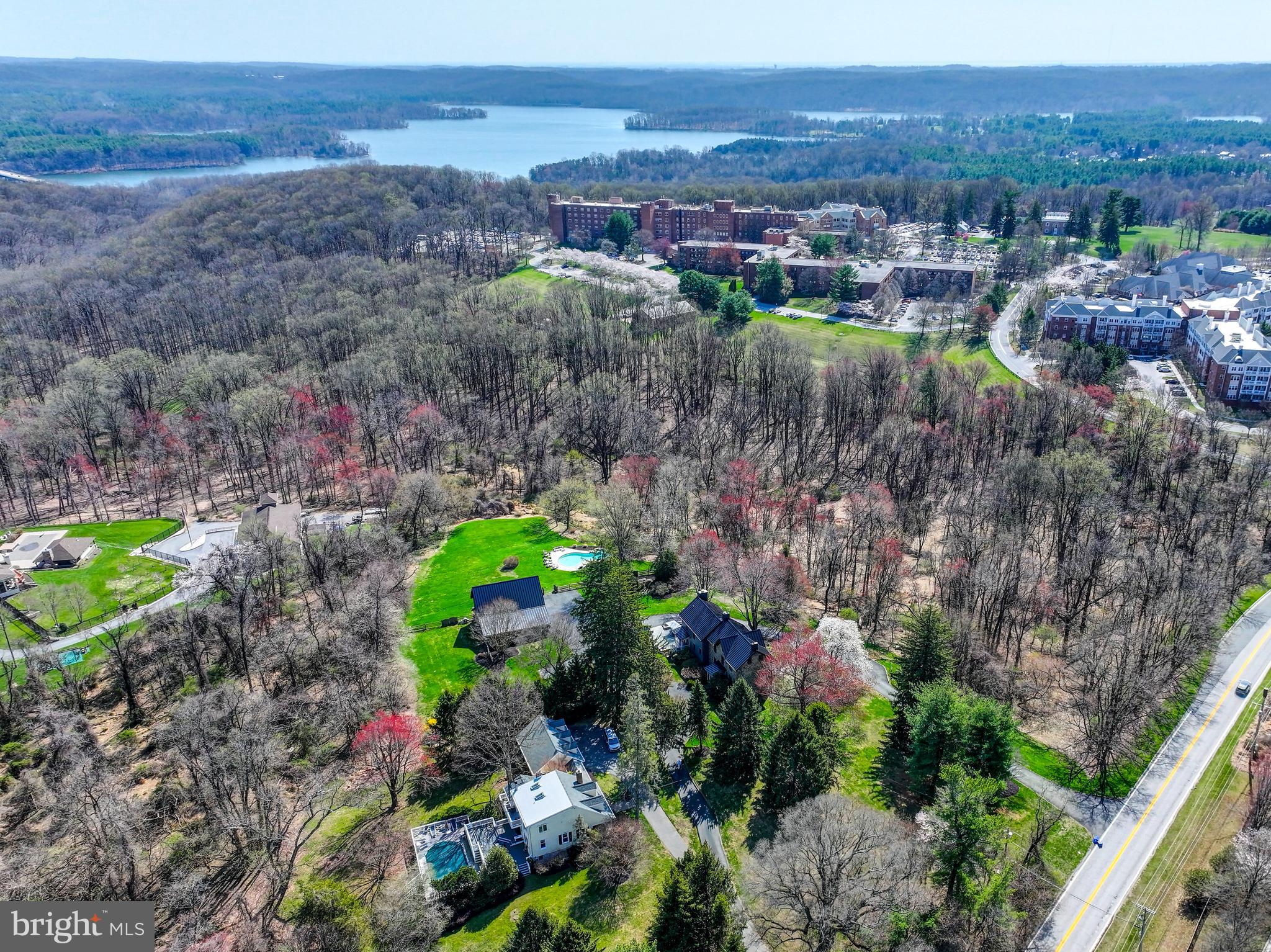 LUTHERVILLE - Residential