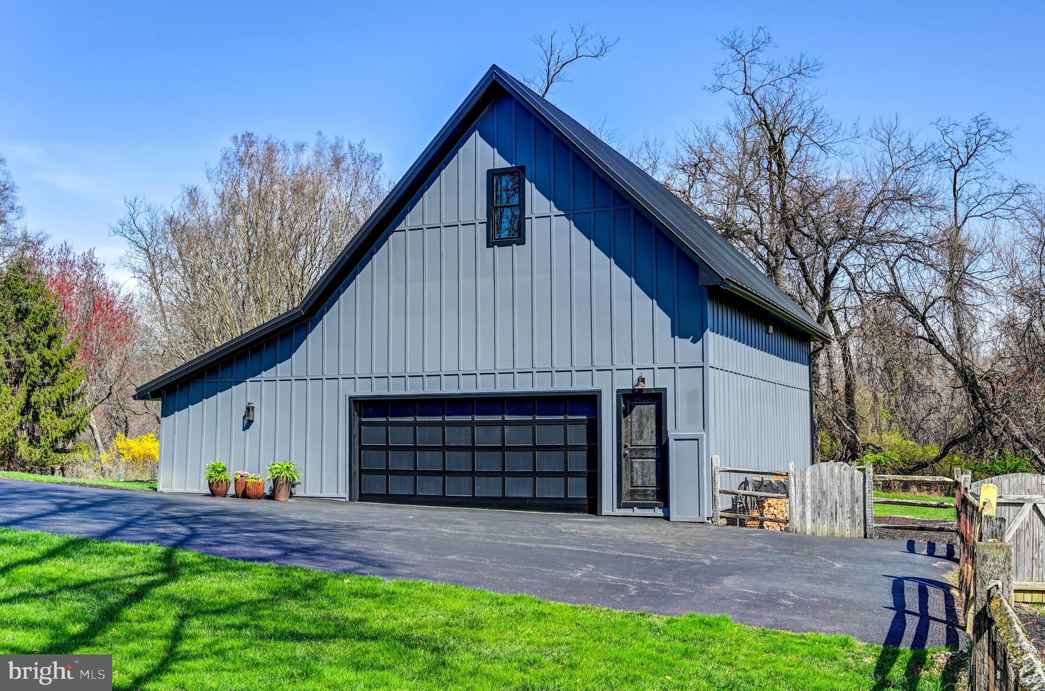 LUTHERVILLE - Residential