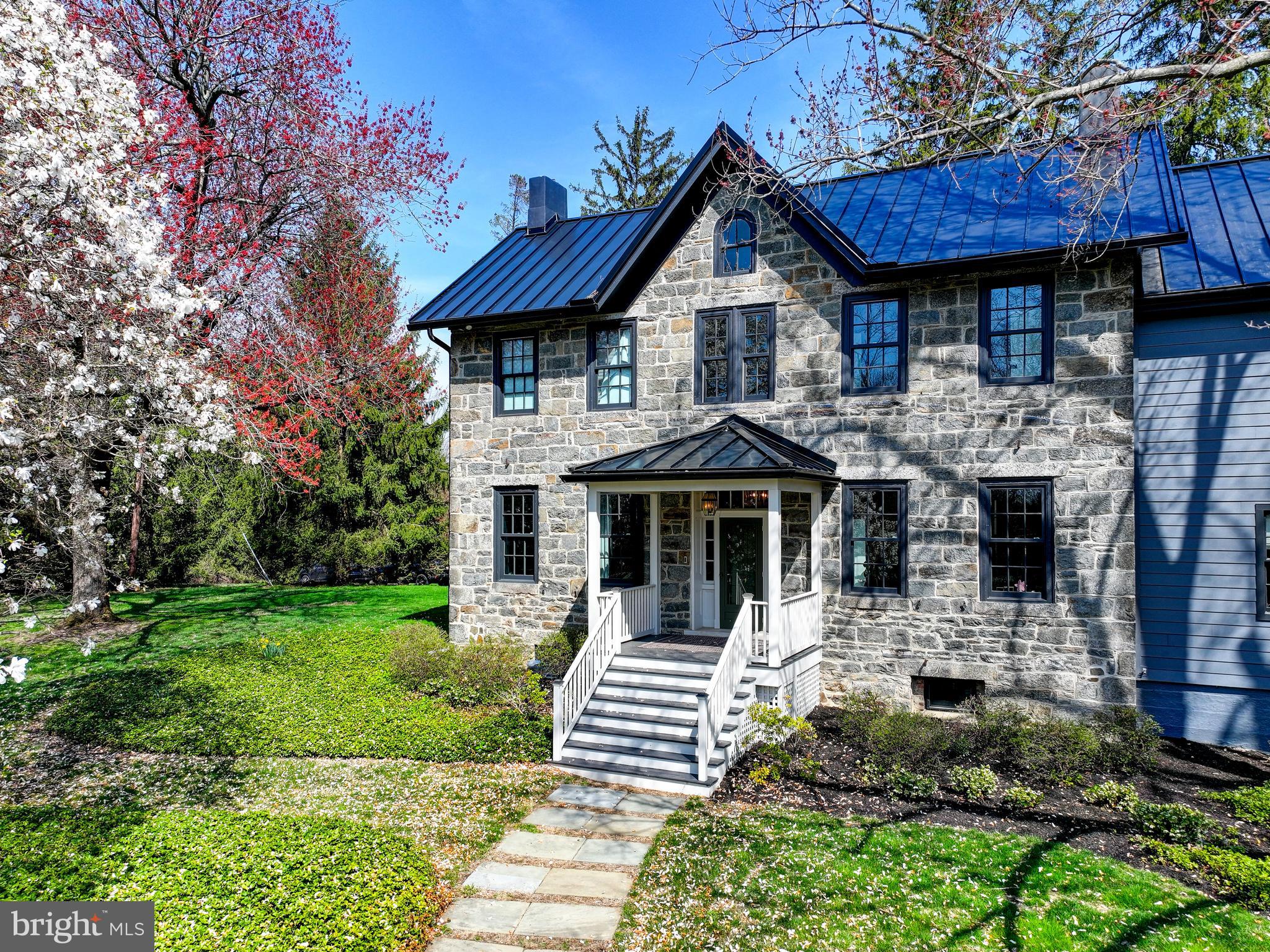 LUTHERVILLE - Residential