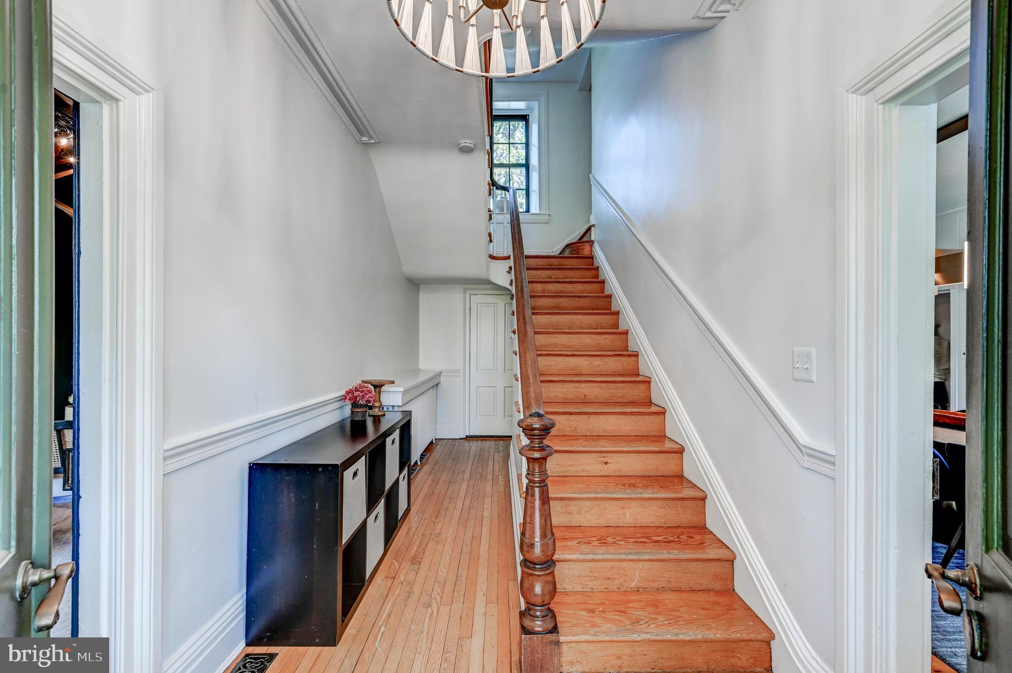 LUTHERVILLE - Residential