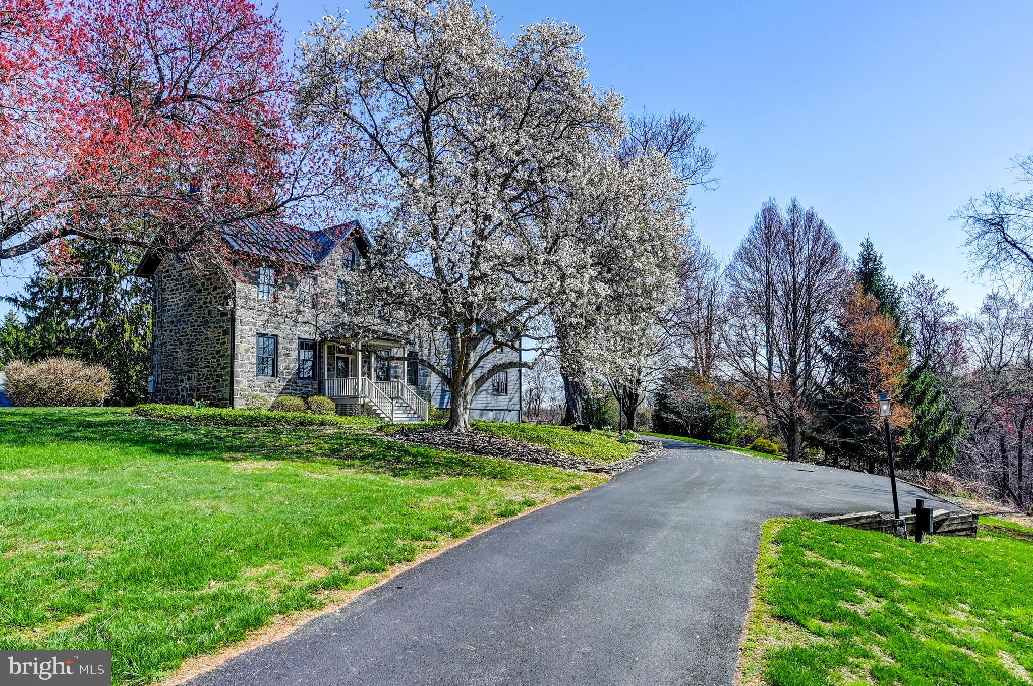 LUTHERVILLE - Residential