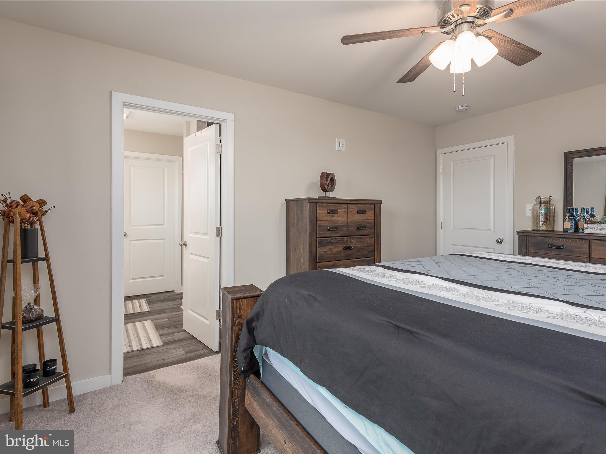 HERITAGE HILLS - Residential