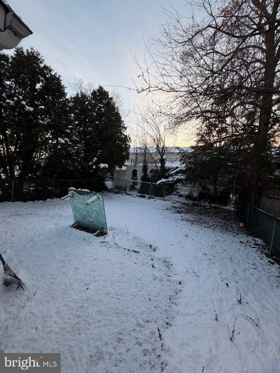 BUCKS COUNTY ESTS - Residential Lease