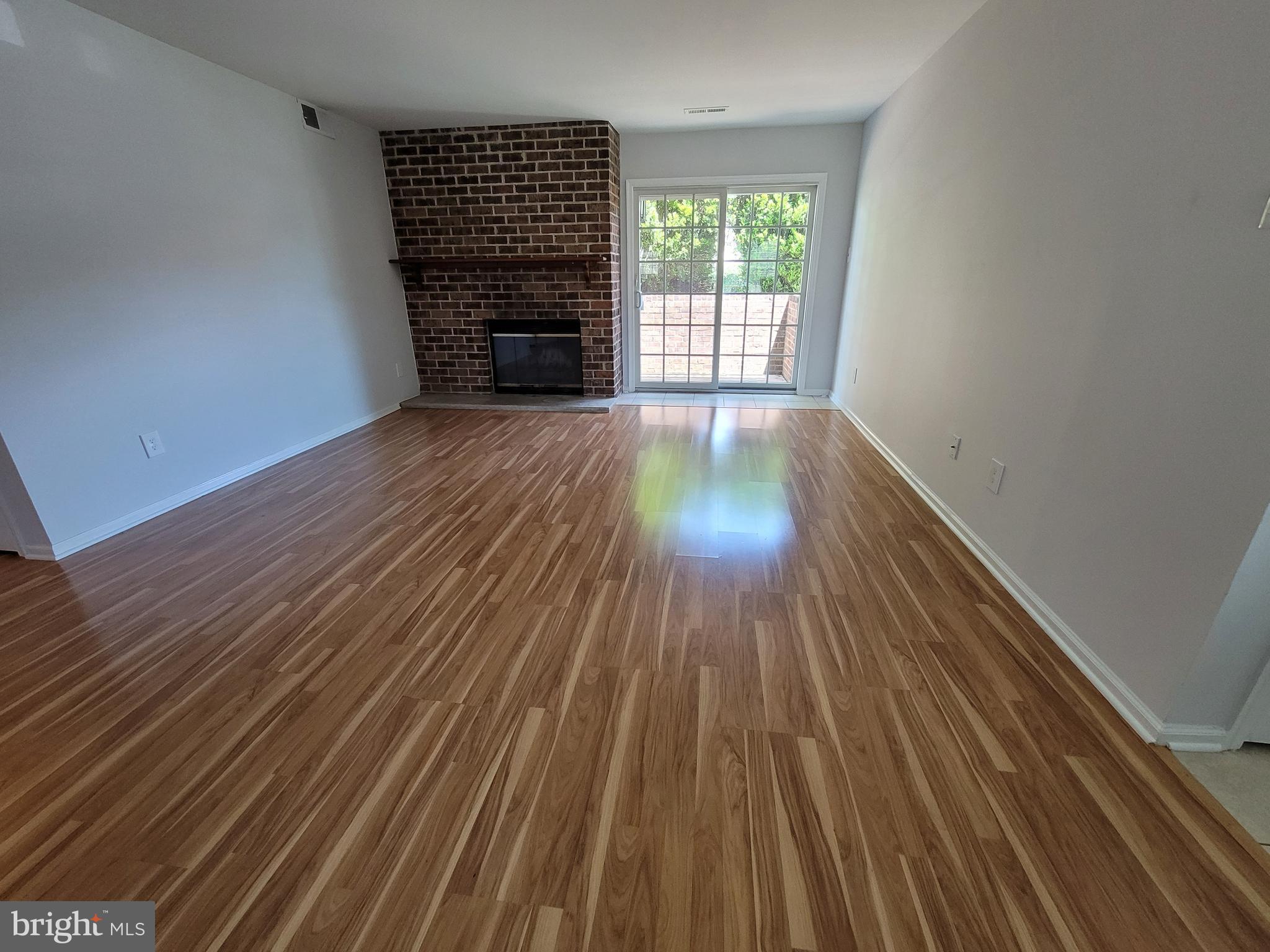 614 PALMER LANE A A