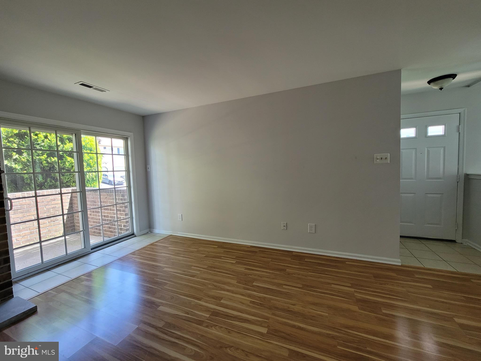 614 PALMER LANE A A