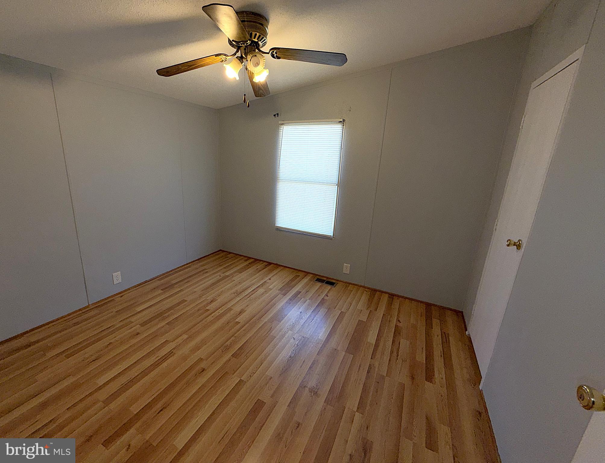 BOONES ESTATES - Residential